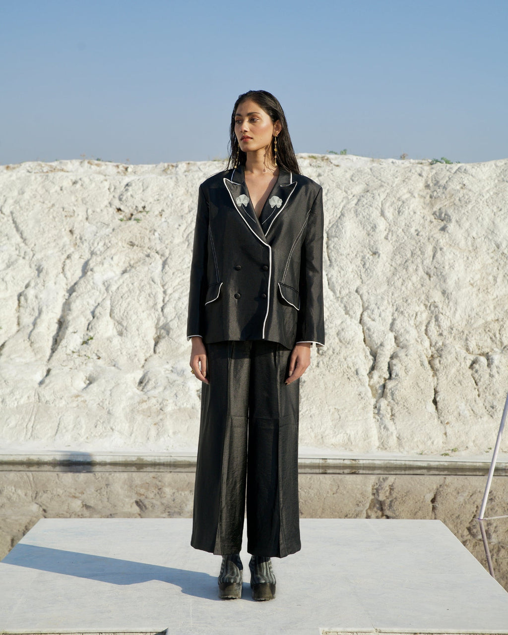 Black Silk Co-ord Set by The Loom Art with Aurora by The Loom Art, Black, Casual Wear, Chanderi Silk, Co-ord Sets, July Sale, July Sale 2023, Office, Office Wear Co-ords, Ombre & Dyes, Organic, Regular Fit, Solids, Womenswear at Kamakhyaa for sustainable fashion