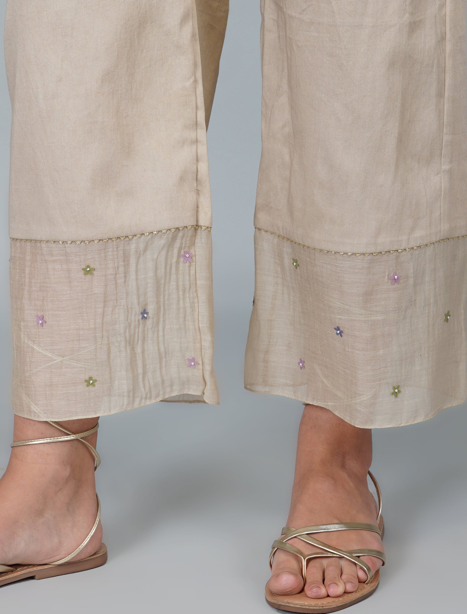 White Hand Embroidered Applique Kurta Pant Set by Devyani Mehrotra with Chanderi Silk, Co-ord Sets, Cotton, Embroidered, Festive Wear, Kurta Pant Sets, Natural, Partywear Co-ords, Patchwork, Pre Spring 2023, Regular Fit, White, Womenswear at Kamakhyaa for sustainable fashion