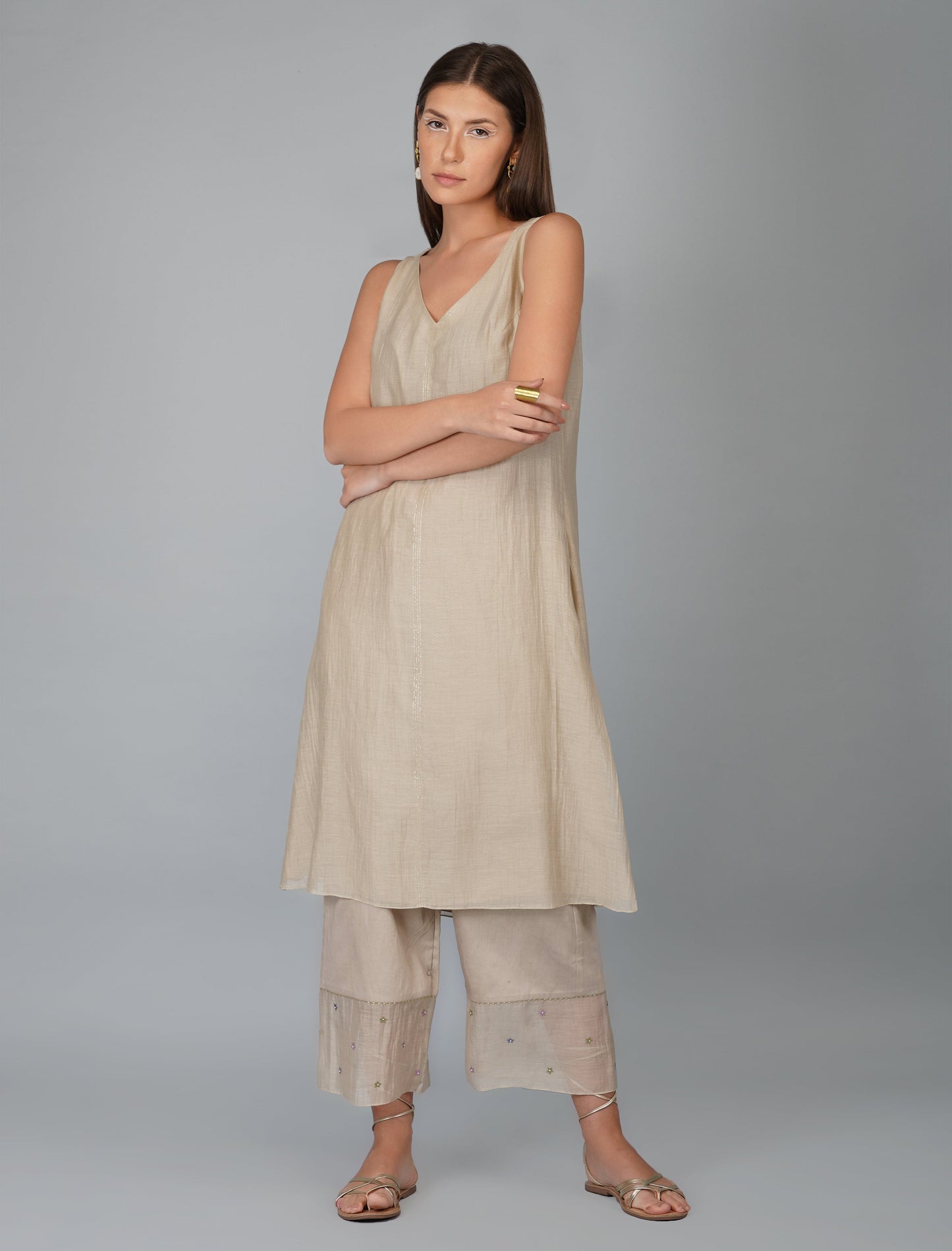 White Hand Embroidered Applique Kurta Pant Set by Devyani Mehrotra with Chanderi Silk, Co-ord Sets, Cotton, Embroidered, Festive Wear, Kurta Pant Sets, Natural, Partywear Co-ords, Patchwork, Pre Spring 2023, Regular Fit, White, Womenswear at Kamakhyaa for sustainable fashion