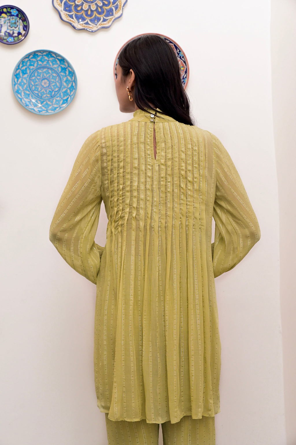 Yellow Fan Pleated Collar Co-ord Set by Taro with Beige, Chaandi by Taro, Co-ord Sets, Cotton, Cotton Lurex, Natural, Regular Fit, Silver, Solids, Womenswear, Yellow at Kamakhyaa for sustainable fashion