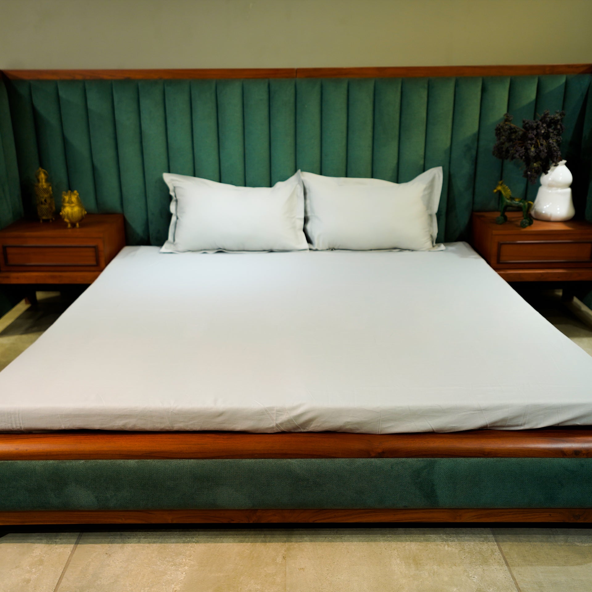 Grey Elegance by Aetherea with 100% Cotton, 300 TC, 500 TC, Bedsheets, Grey, King, Light Grey, Plain, Plain Bedsheets, Queen, Solid at Kamakhyaa for sustainable fashion