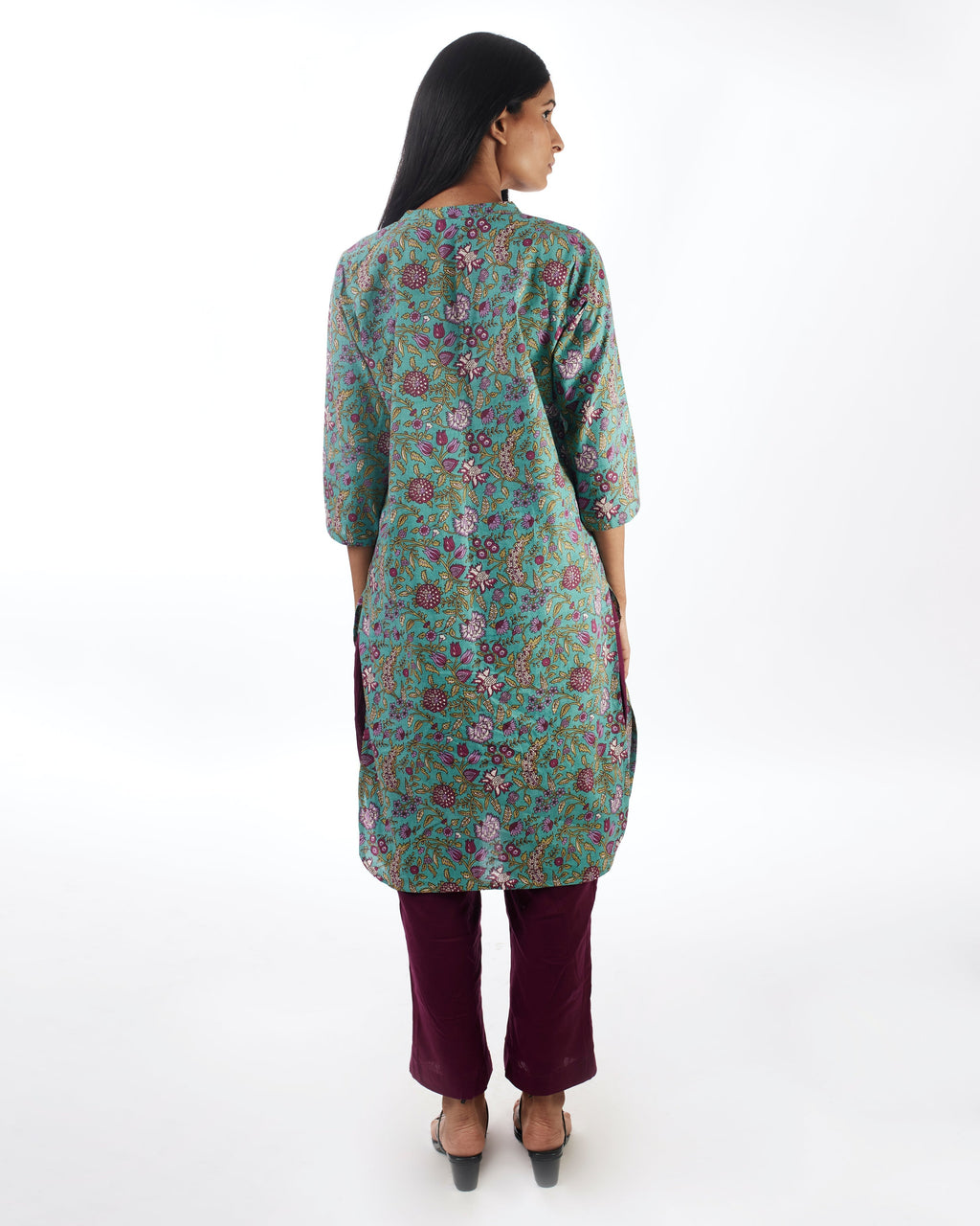 Green Kurta with Plum Pants by Indian Wear with 100% pure cotton, Casual Wear, Green, Indian Wear, KKYSS, Kurta Pant Sets, Natural, Prints, Regular Fit, Summer Sutra, Womenswear at Kamakhyaa for sustainable fashion