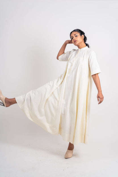 White Cotton Midi Dress by Ahmev with Broken Book by Ahmev, Casual Wear, Handloom Cotton, July Sale, July Sale 2023, Midi Dresses, Natural, Relaxed Fit, Solids, White, Womenswear at Kamakhyaa for sustainable fashion