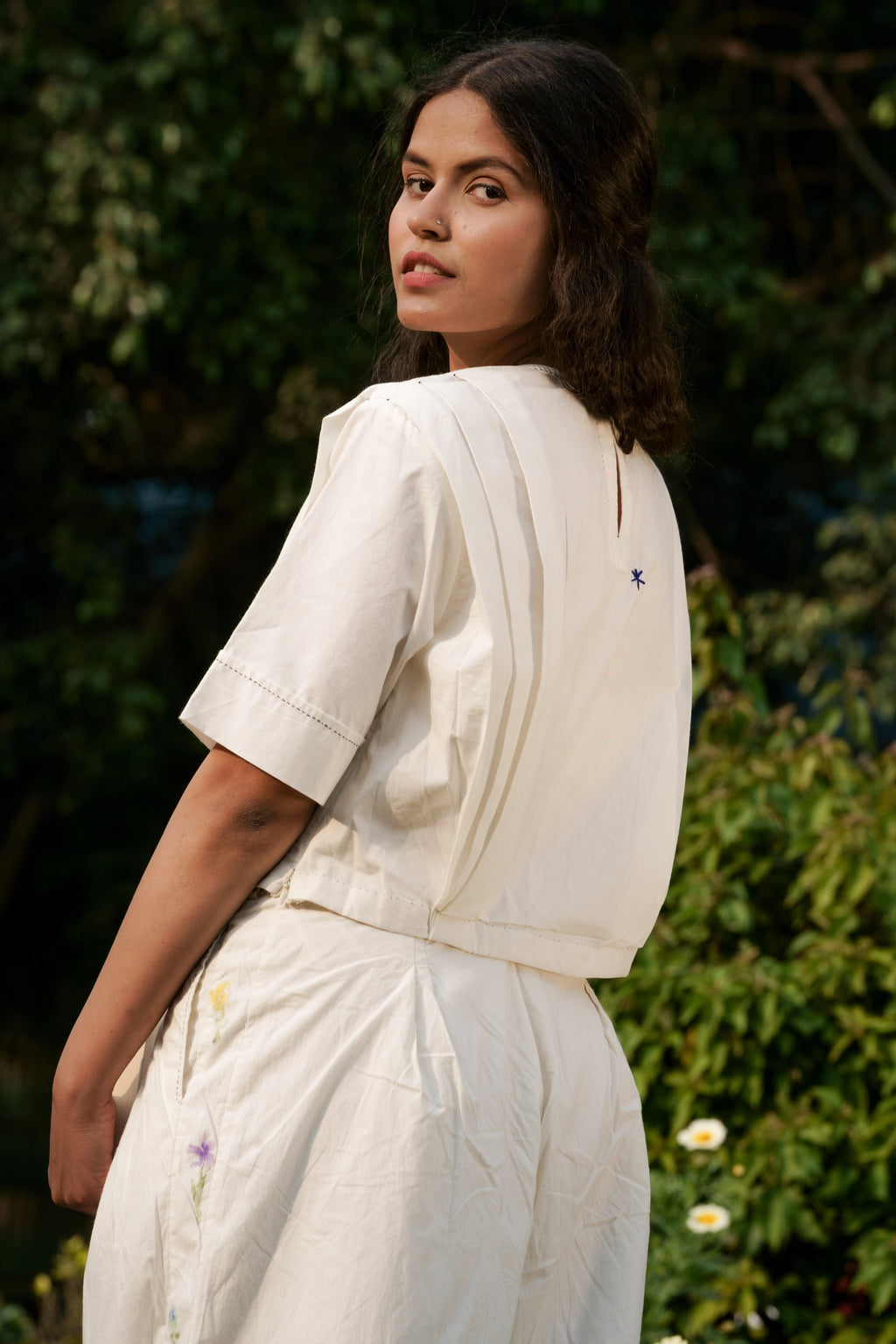 White Pleated Top by Ahmev with Casual Wear, Cottage Garden, Cottage Garden by Ahmev, Cotton, Crop Tops, July Sale, July Sale 2023, Natural, Regular Fit, Solids, Tops, White, Womenswear at Kamakhyaa for sustainable fashion