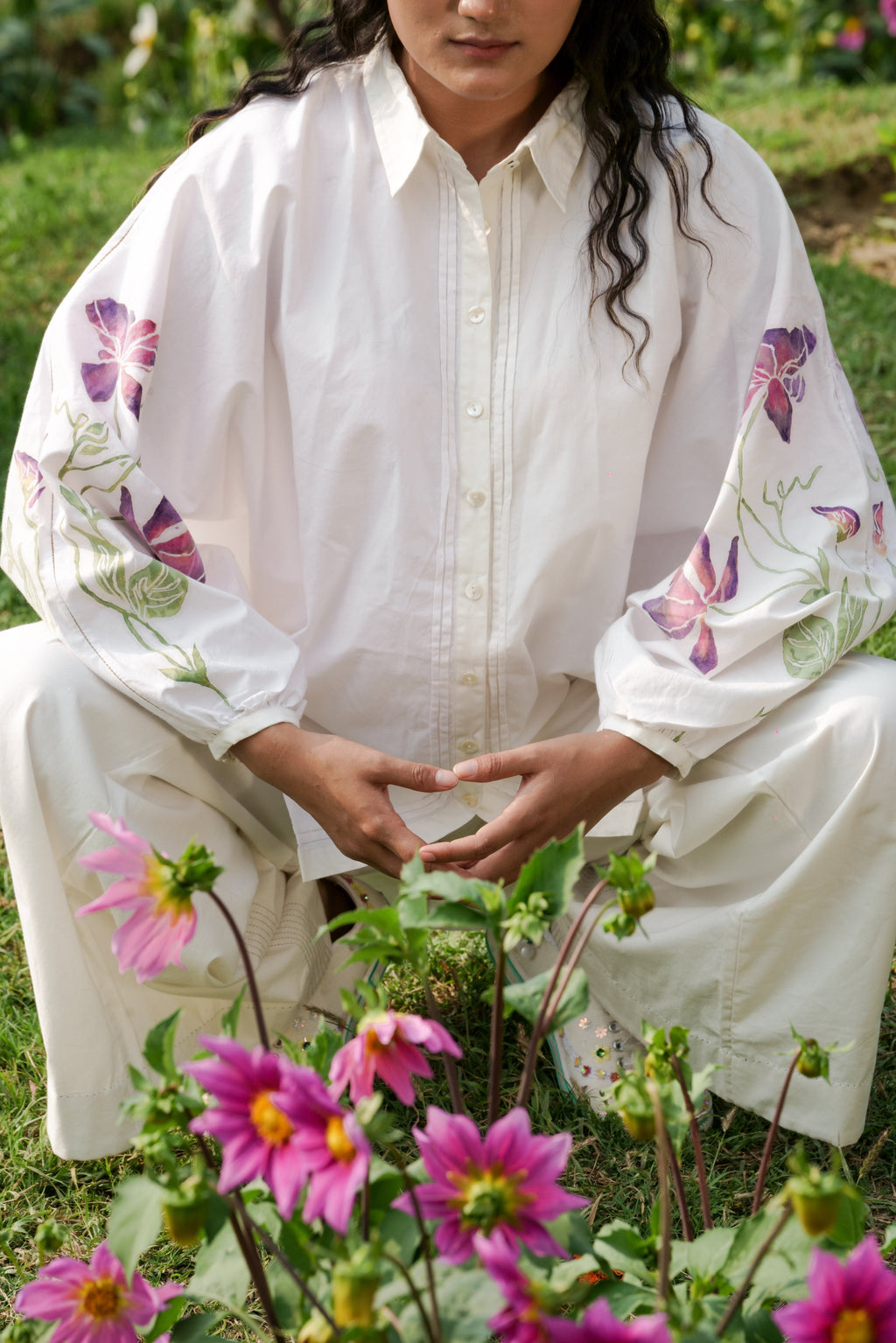 White Cotton Sleeve shirt by Ahmev with Batik, Casual Wear, Cottage Garden, Cottage Garden by Ahmev, Cotton, Hanpainted, July Sale, July Sale 2023, Natural, Prints, Regular Fit, Shirts, Tops, White, Womenswear at Kamakhyaa for sustainable fashion