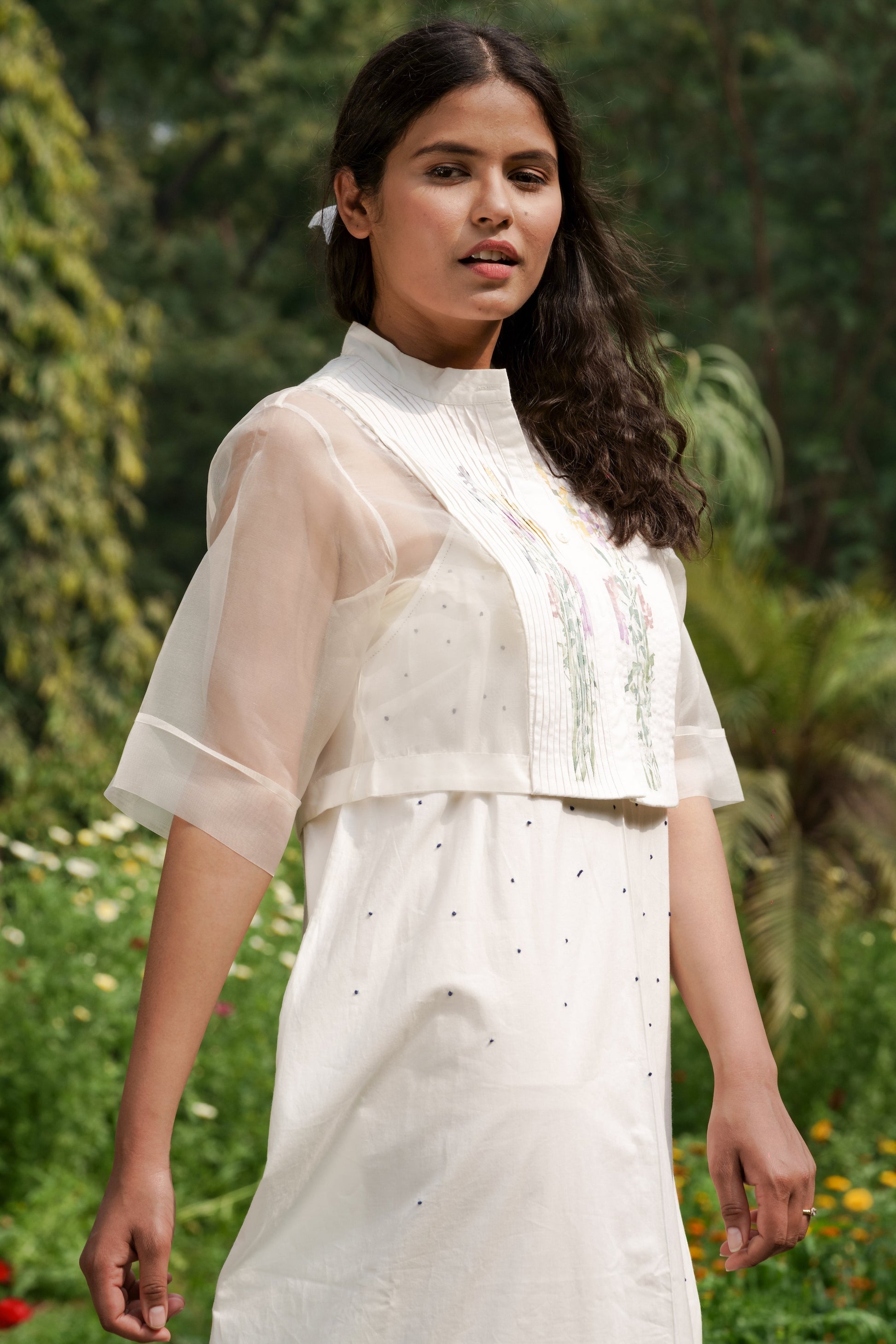 White Cotton Crop jacket by Ahmev with Casual Wear, Cottage Garden, Cottage Garden by Ahmev, Cotton, July Sale, July Sale 2023, Natural, Regular Fit, Shrugs, Solids, White, Womenswear at Kamakhyaa for sustainable fashion