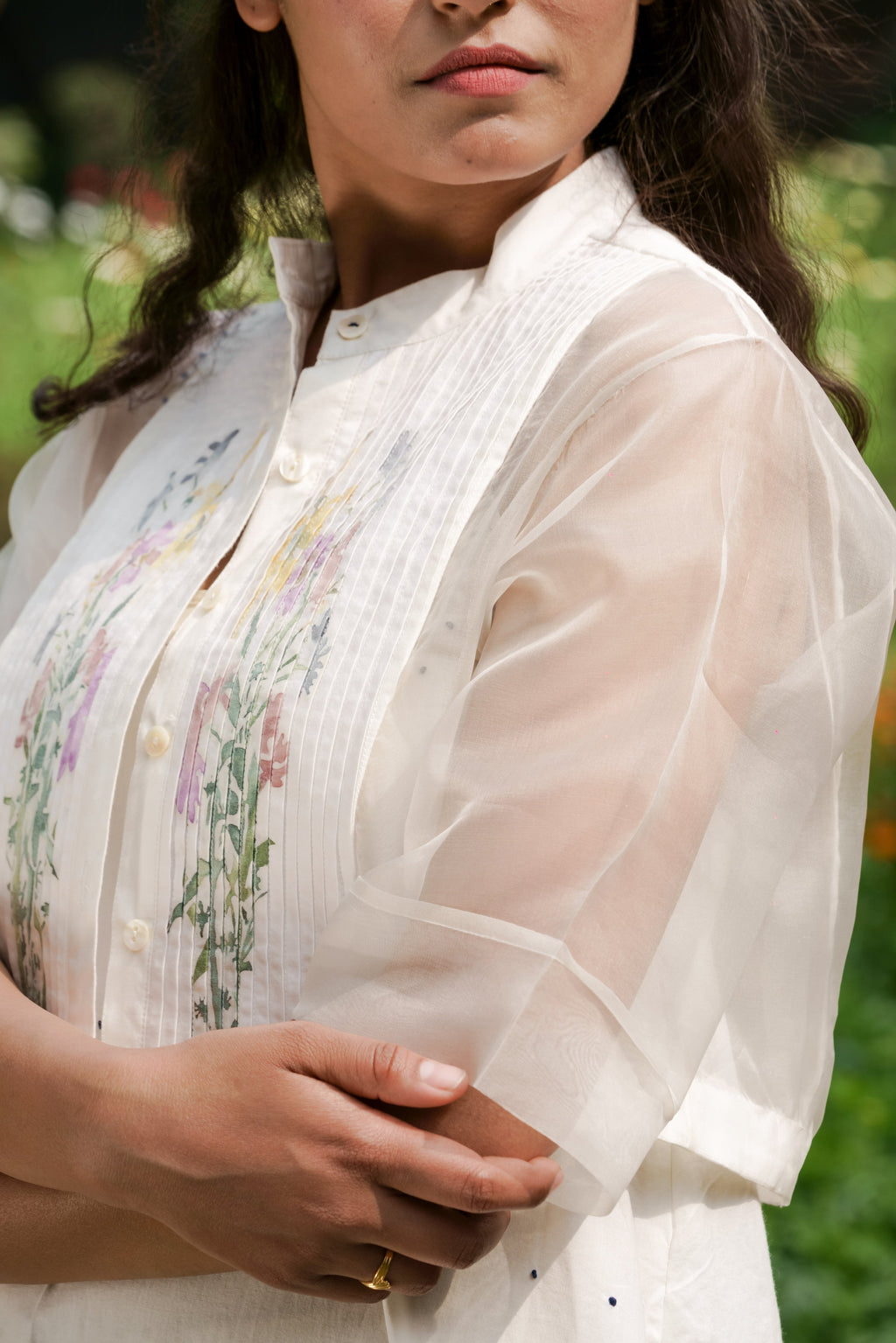 White Cotton Crop jacket by Ahmev with Casual Wear, Cottage Garden, Cottage Garden by Ahmev, Cotton, July Sale, July Sale 2023, Natural, Regular Fit, Shrugs, Solids, White, Womenswear at Kamakhyaa for sustainable fashion