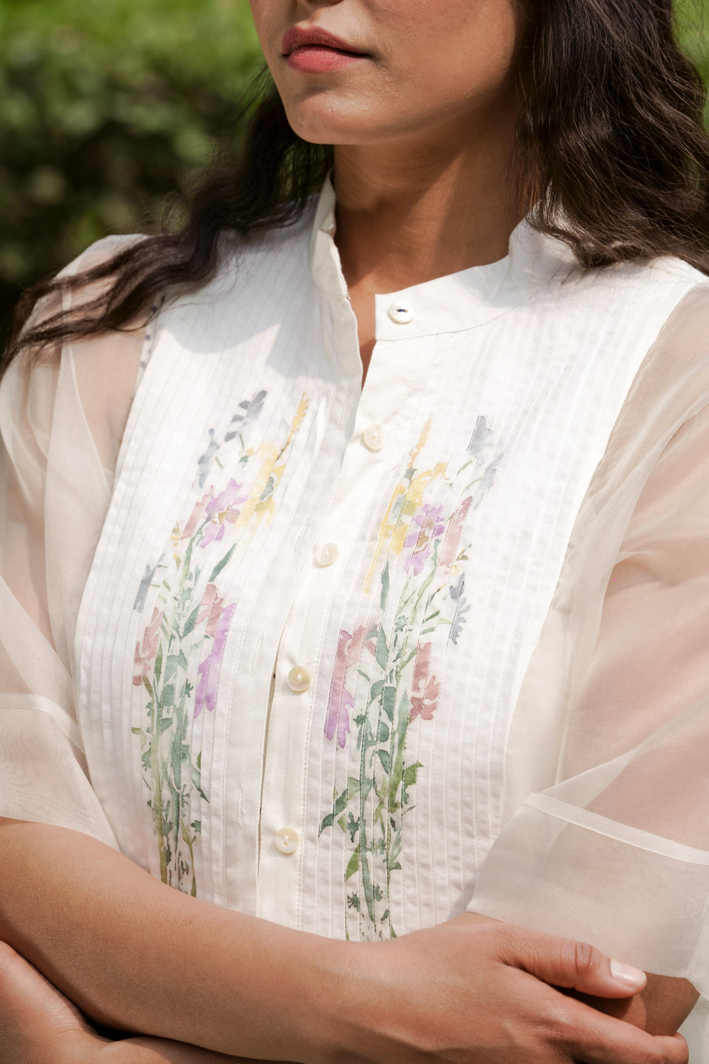 White Cotton Crop jacket by Ahmev with Casual Wear, Cottage Garden, Cottage Garden by Ahmev, Cotton, July Sale, July Sale 2023, Natural, Regular Fit, Shrugs, Solids, White, Womenswear at Kamakhyaa for sustainable fashion