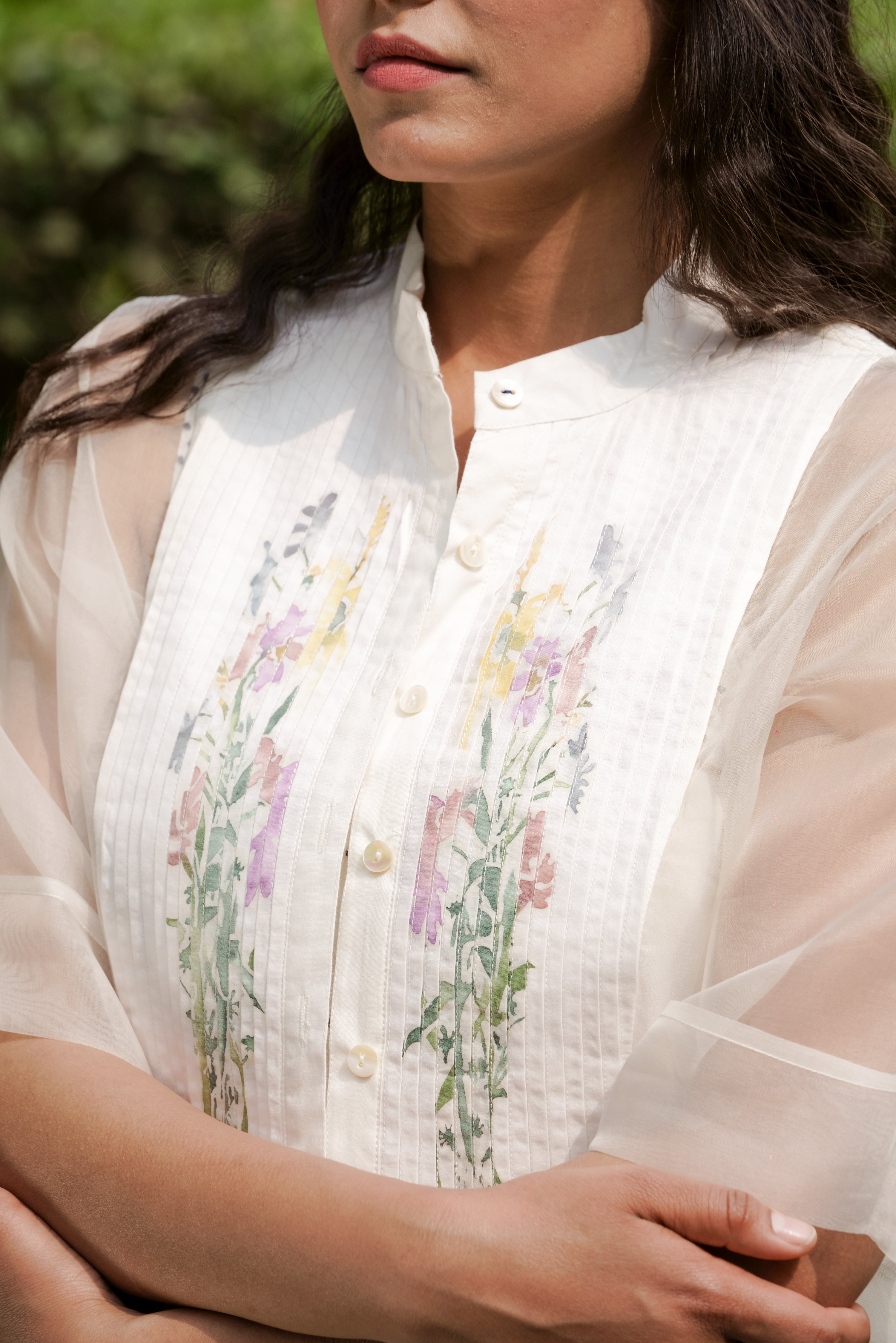 White Cotton Crop jacket by Ahmev with Casual Wear, Cottage Garden, Cottage Garden by Ahmev, Cotton, July Sale, July Sale 2023, Natural, Regular Fit, Shrugs, Solids, White, Womenswear at Kamakhyaa for sustainable fashion