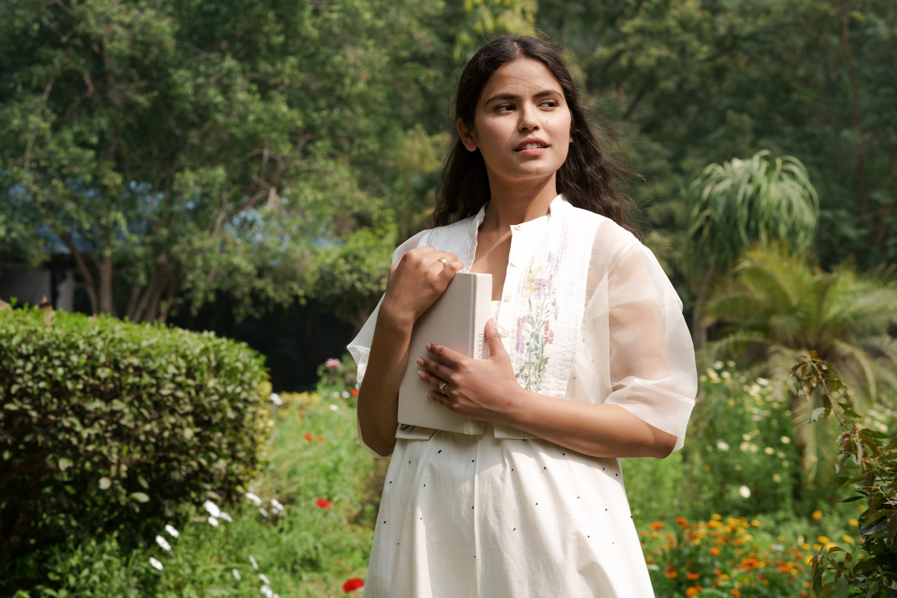 White Cotton Crop jacket by Ahmev with Casual Wear, Cottage Garden, Cottage Garden by Ahmev, Cotton, July Sale, July Sale 2023, Natural, Regular Fit, Shrugs, Solids, White, Womenswear at Kamakhyaa for sustainable fashion