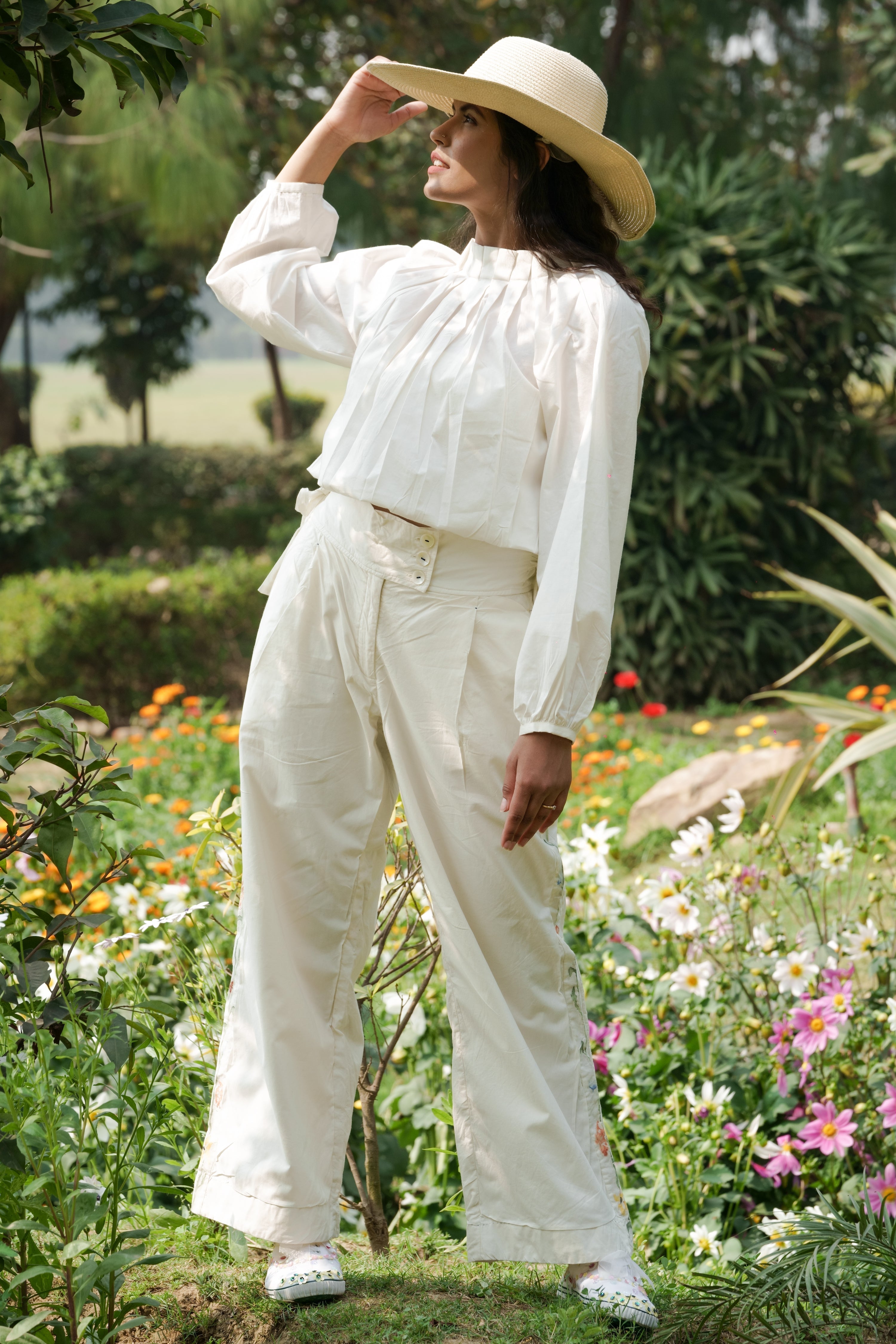 White Hand Painted Pants by Ahmev with Batik, Casual Wear, Cottage Garden, Cottage Garden by Ahmev, Cotton, Fitted At Waist, Handpainted, July Sale, July Sale 2023, Natural, Pants, Solids, White, Womenswear at Kamakhyaa for sustainable fashion