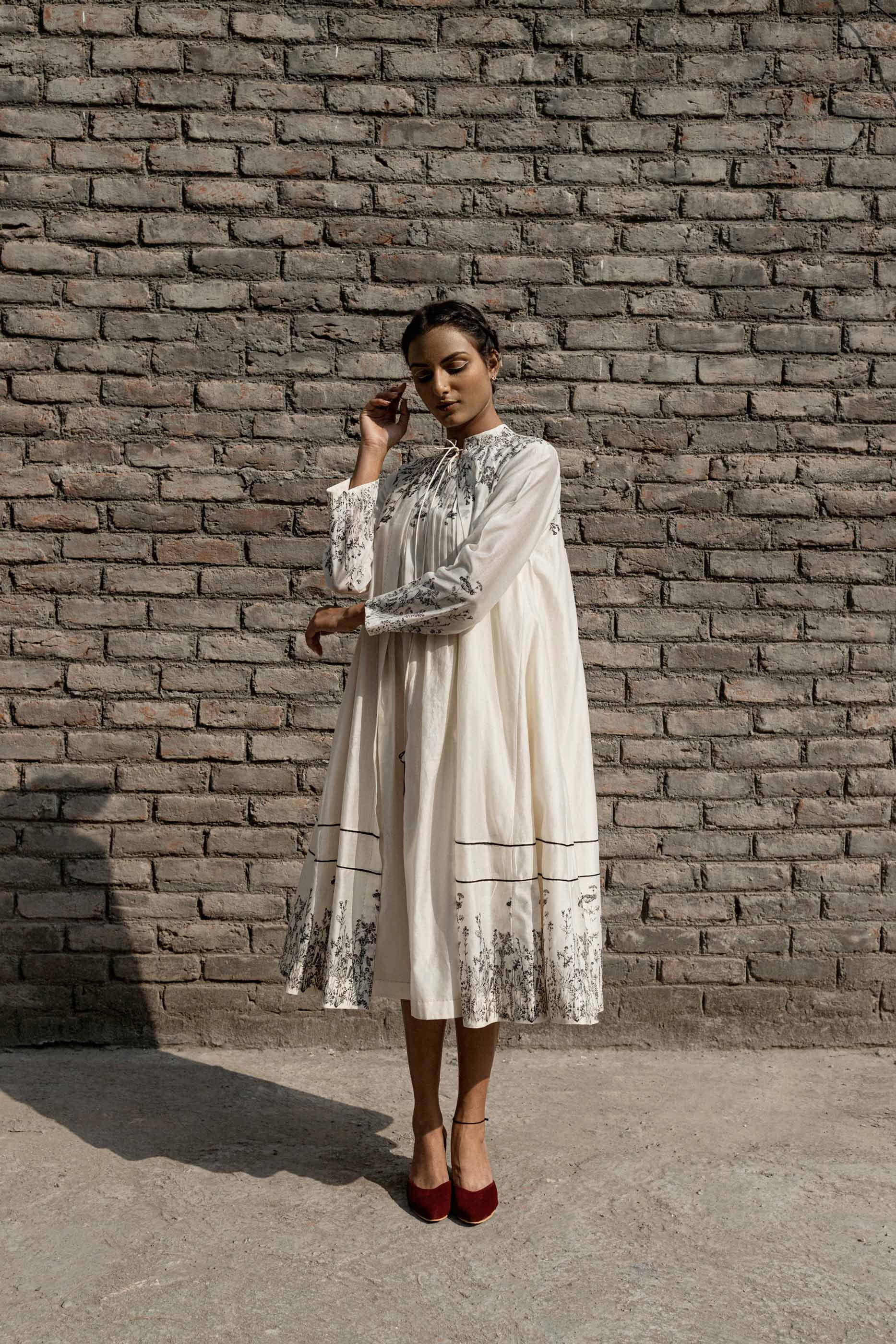 White Chanderi Overlay by Ahmev with Casual Wear, Chanderi, Ink And Ivory, Ink And Ivory by Ahmev, Natural, Overlays, Prints, Relaxed Fit, Shrugs, White, Womenswear at Kamakhyaa for sustainable fashion