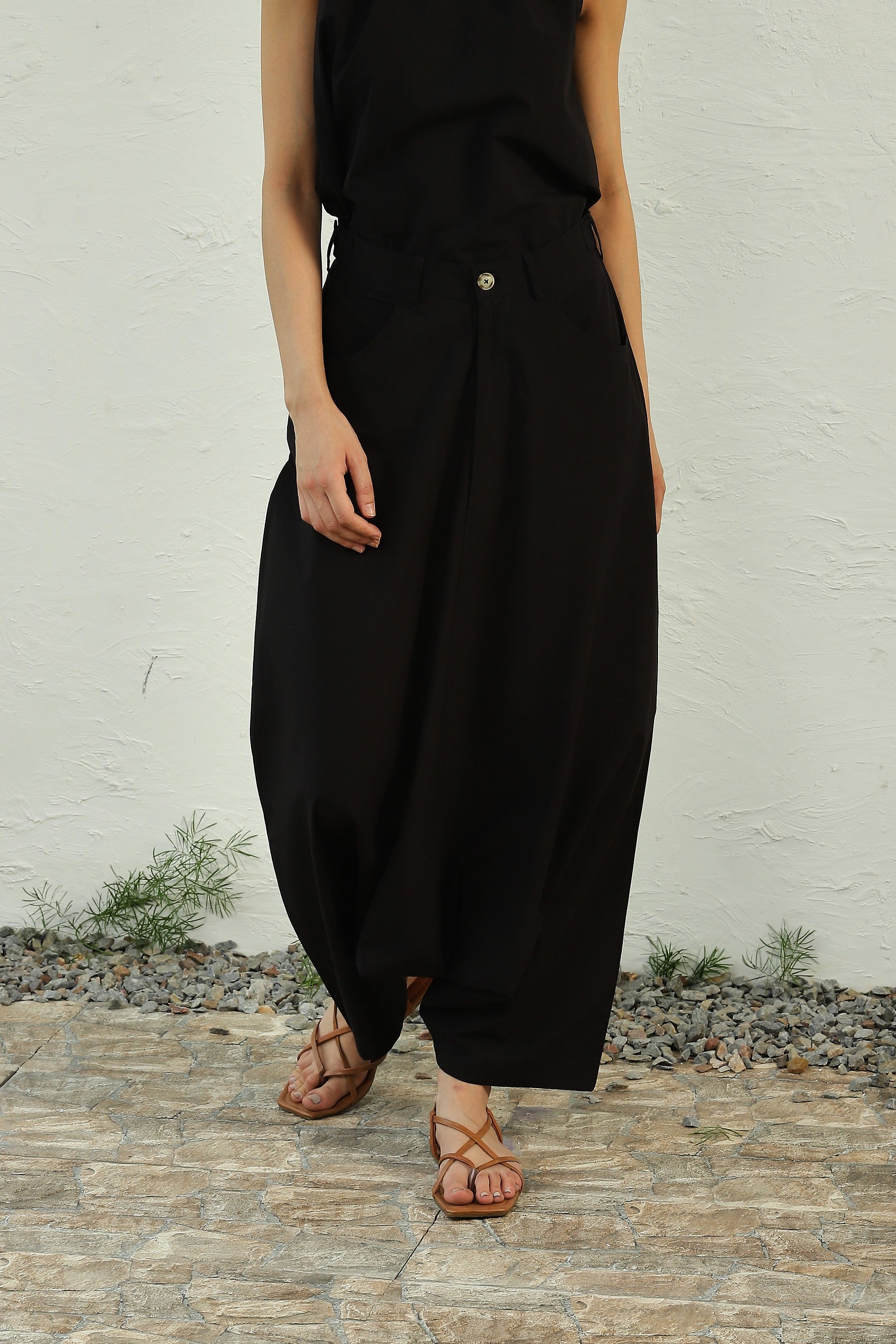 Black Cotton Gathered Co-Ord Set by Canoopi with Black, Canoopi, Casual Wear, Complete Sets, Natural, Poplin, Regular Fit, Solids, Vacation Co-ords, Womenswear at Kamakhyaa for sustainable fashion