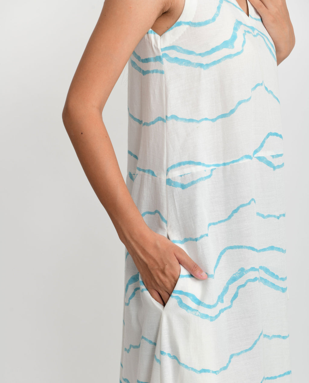 White Block Printed Sleeveless Maxi Dress by Rias Jaipur with Azo Free Dye, Bamboo, Block Prints, Casual Wear, Cotton, Maxi Dresses, Parat, Parat by Rias Jaipur, Regular Fit, Sleeveless Dresses, White, Womenswear at Kamakhyaa for sustainable fashion