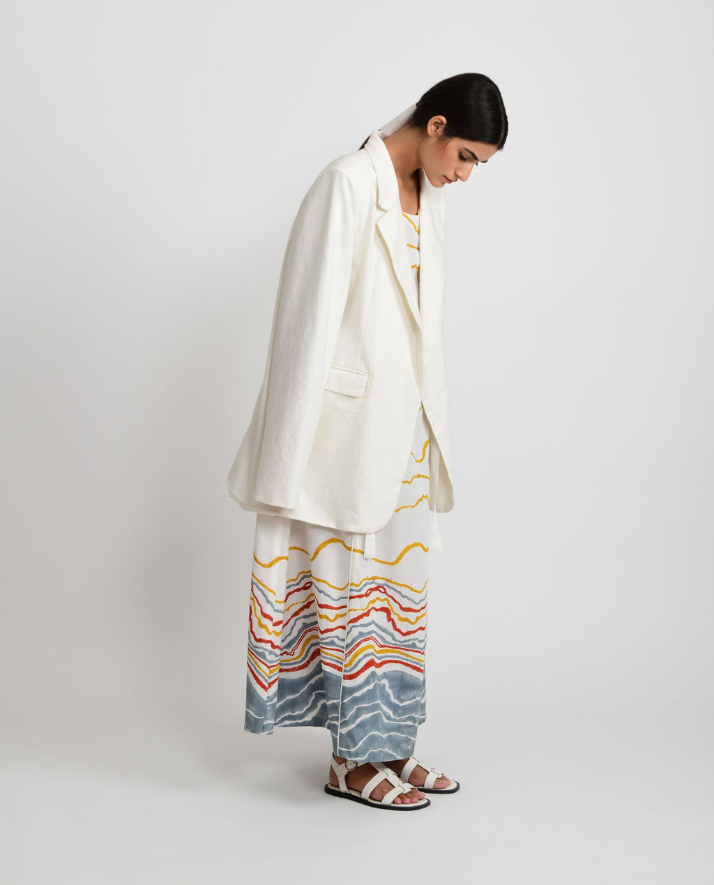 White Oversized Sand Coat by Rias Jaipur with Azo Free Dye, Bamboo, Casual Wear, Coats, Cotton, Parat, Parat by Rias Jaipur, Regular Fit, White, Womenswear at Kamakhyaa for sustainable fashion