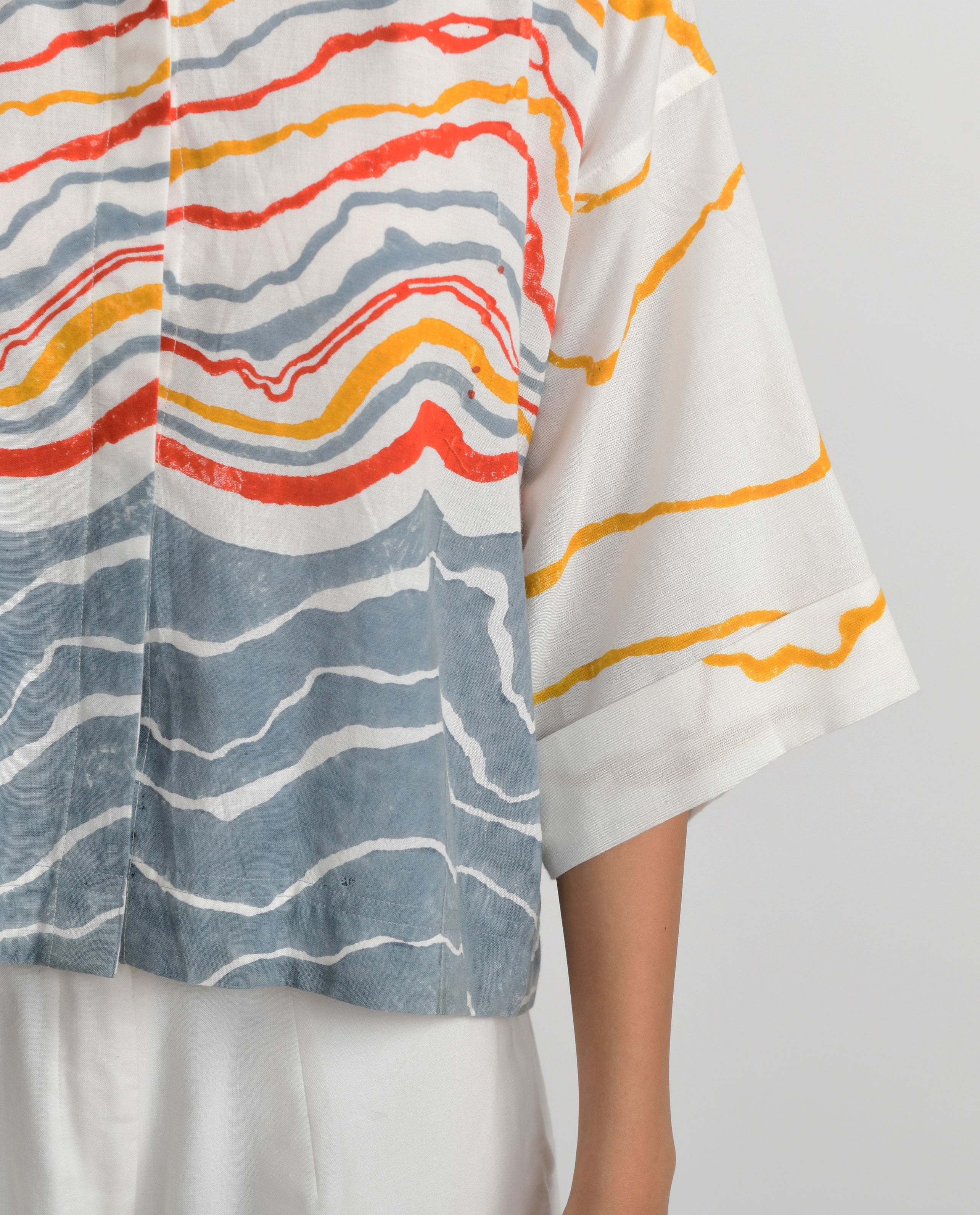 Azo Free Dye Block Printed Crop Top by Rias Jaipur with Azo Free Dye, Bamboo, Block Prints, Casual Wear, Cotton, Crop Tops, Parat, Parat by Rias Jaipur, Regular Fit, Shirts, White, Womenswear at Kamakhyaa for sustainable fashion