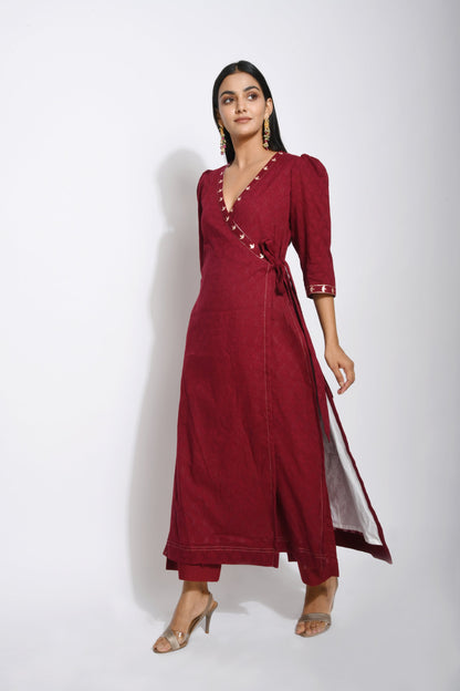 Red Embroidered Cotton Kurta Set With Dupatta by Taro with Bahaar by Taro, Best Selling, Embroidered, Evening Wear, Handwoven Cotton, Indian Wear, July Sale, July Sale 2023, Kurta Pant Sets, Kurta Set With Dupatta, Natural, Pink, Red, Regular Fit, Solids, Wedding Gifts, Womenswear at Kamakhyaa for sustainable fashion