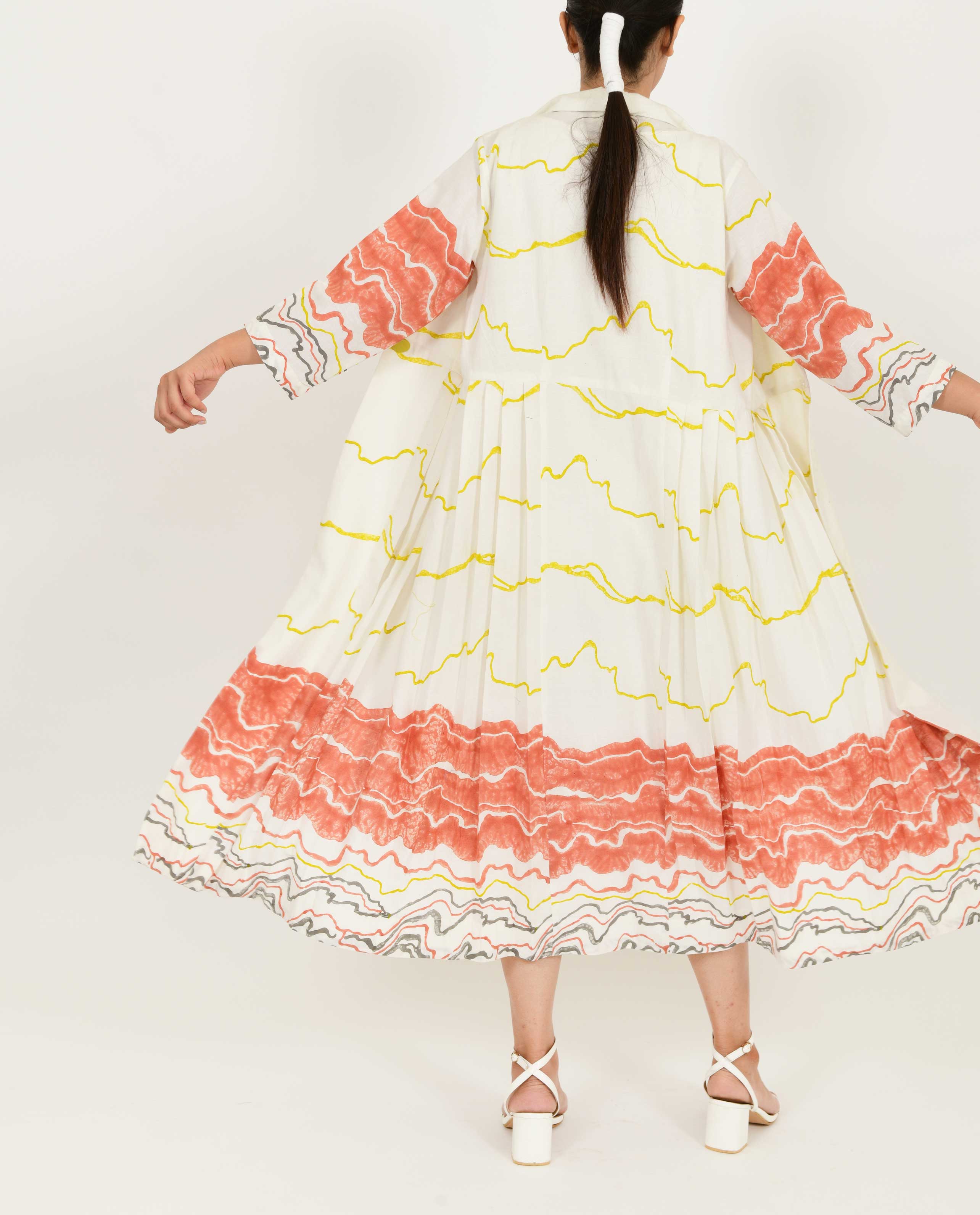 White Pleated Block Printed Jacket Dress Set of 2 by Rias Jaipur with Azo Free Dye, Bamboo, Block Prints, Casual Wear, Cotton, Dress Sets, Parat, Parat by Rias Jaipur, Regular Fit, White, Womenswear at Kamakhyaa for sustainable fashion