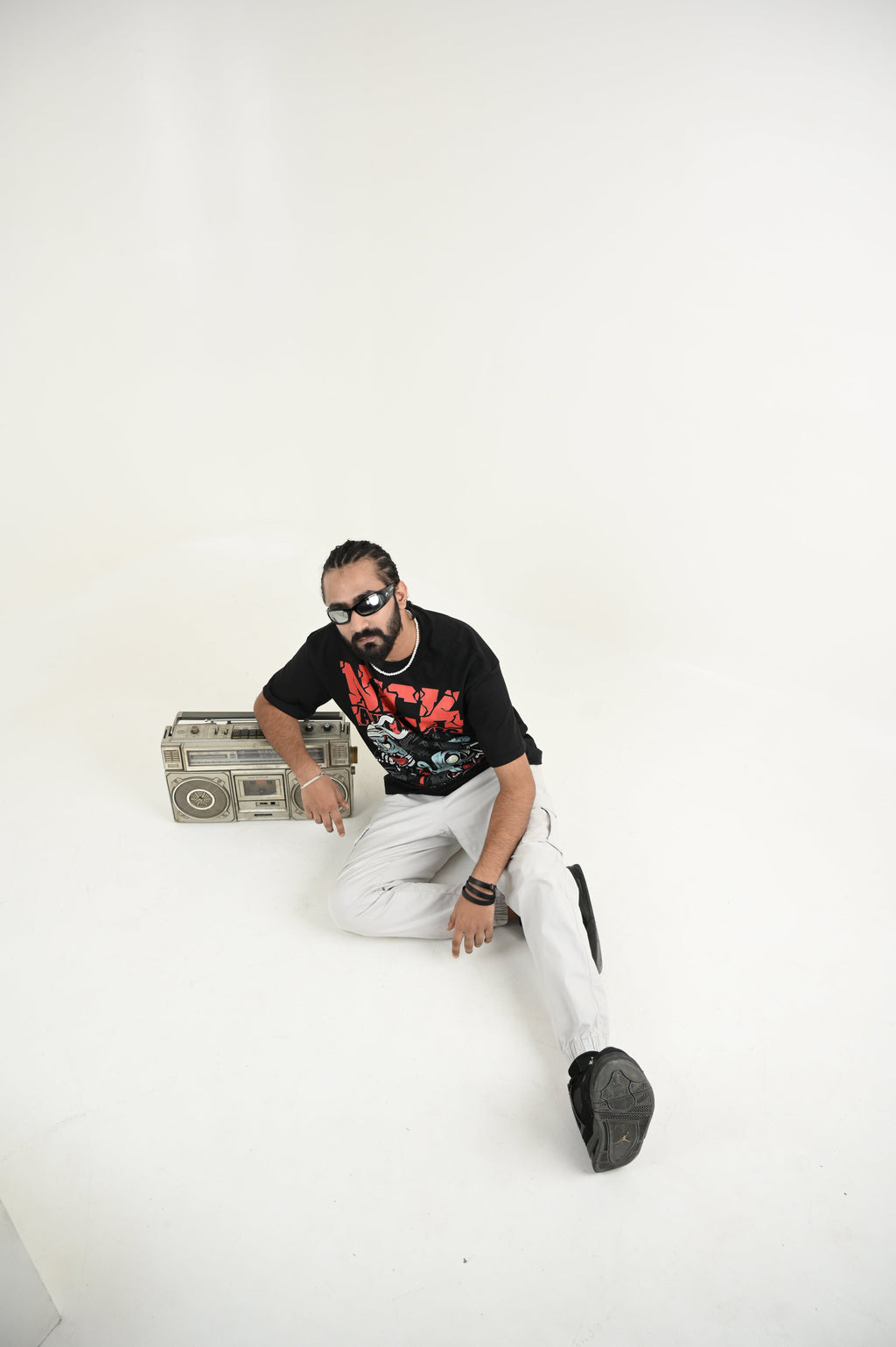 Nick Automatic 100% Cotton Oversized Black T-shirt by Unfussy with 100% cotton, Black, Casual Wear, Organic, Oversized Fit, Printed, T-Shirts, Unfussy, Unisex, Womenswear at Kamakhyaa for sustainable fashion