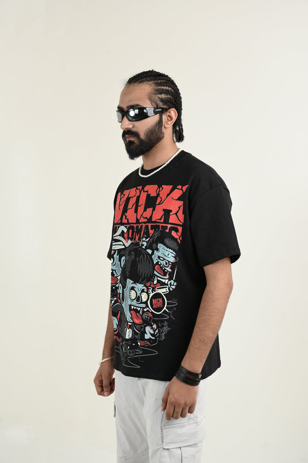 Nick Automatic 100% Cotton Oversized Black T-shirt by Unfussy with 100% cotton, Black, Casual Wear, Organic, Oversized Fit, Printed, T-Shirts, Unfussy, Unisex, Womenswear at Kamakhyaa for sustainable fashion