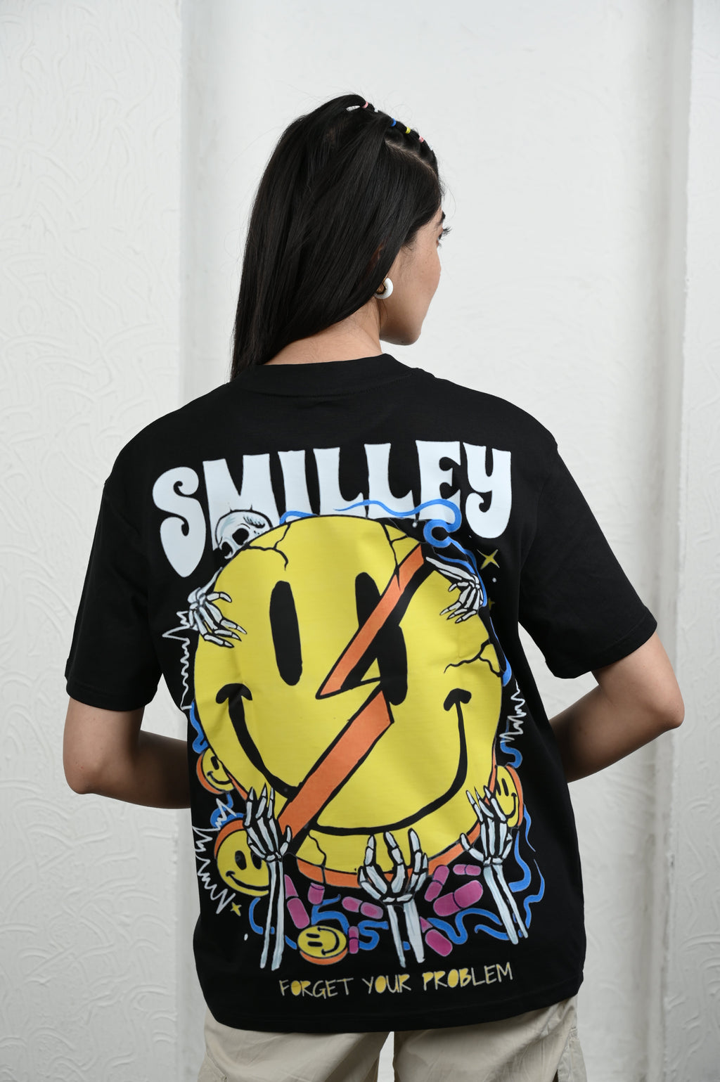 Smile Please 100% Cotton Oversized Black T-shirt by Unfussy with 100% cotton, Black, Casual Wear, Organic, Oversized Fit, Printed, T-Shirts, Unfussy, Unisex, Womenswear at Kamakhyaa for sustainable fashion