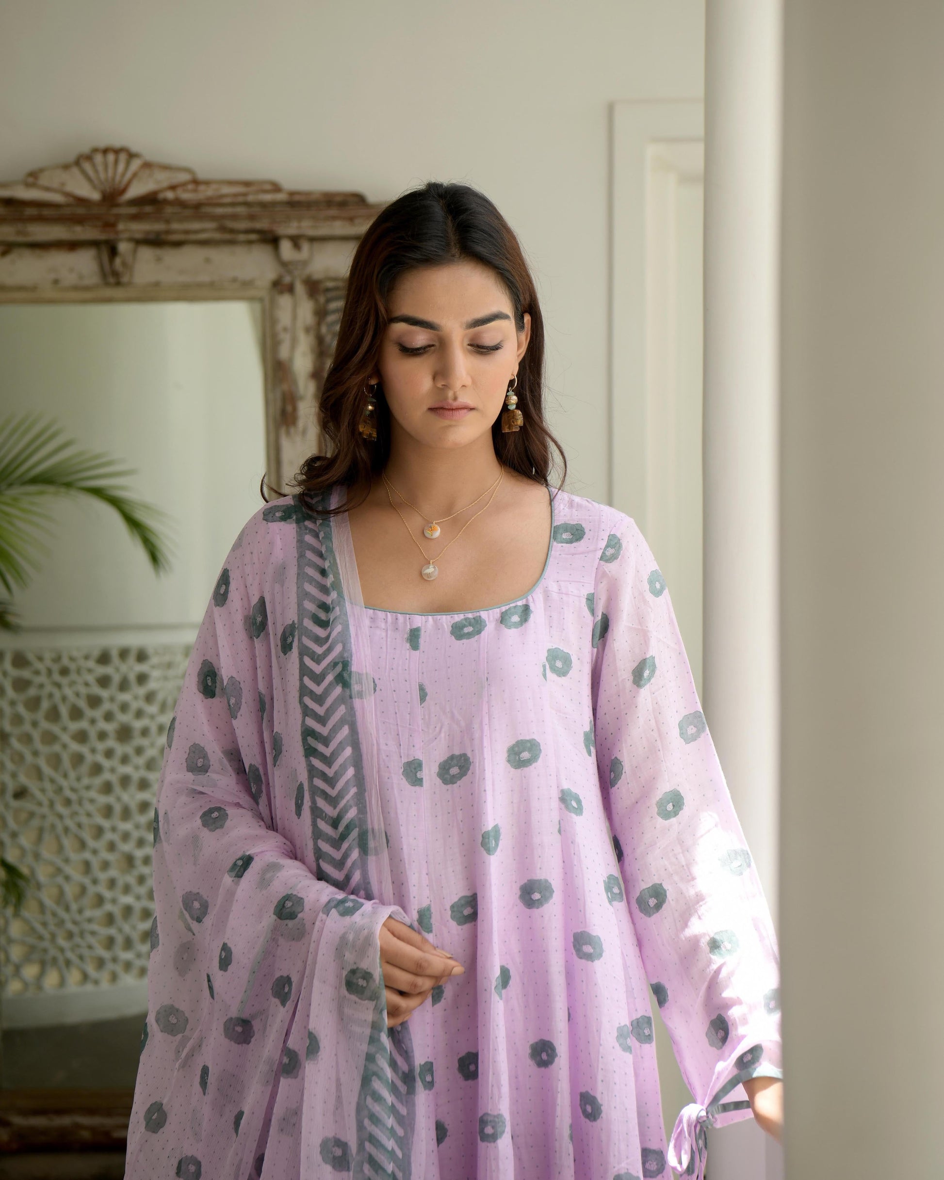 Pink Cotton Kurta Set With Dupatta by Taro with Checks, Evening Wear, Gulzar by Taro, Indian Wear, July Sale, July Sale 2023, Kurta Palazzo Sets, Kurta Set With Dupatta, Natural, Pink, Prints, Regular Fit, Womenswear at Kamakhyaa for sustainable fashion