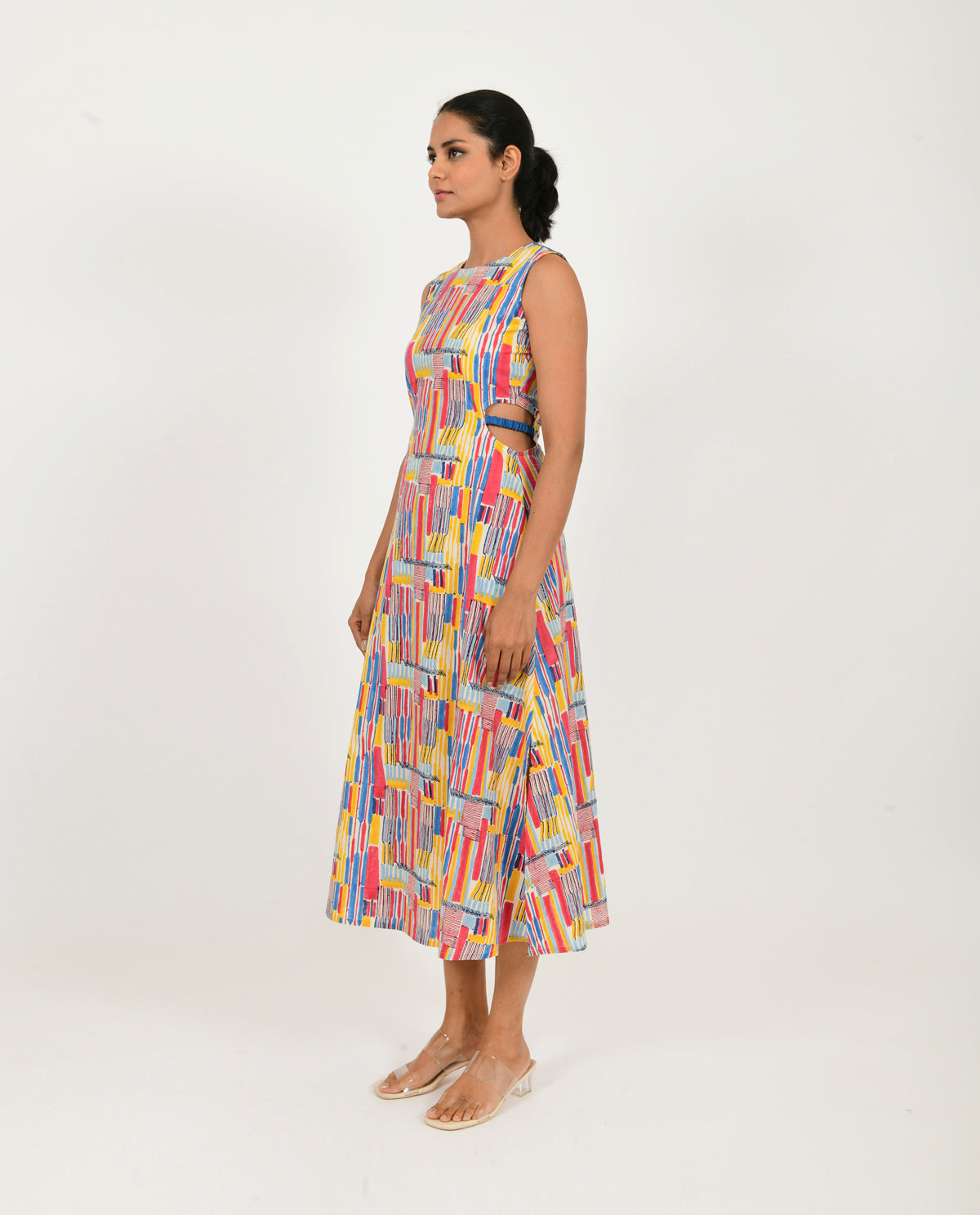 Casual Wear Block Print Side Cut Dress by Rias Jaipur with Block Prints, Casual Wear, Linen Blend, Midi Dresses, Multicolor, Natural, Regular Fit, Scribble Prints, Sleeveless Dresses, Womenswear, Yaadein, Yaadein by Rias Jaipur at Kamakhyaa for sustainable fashion