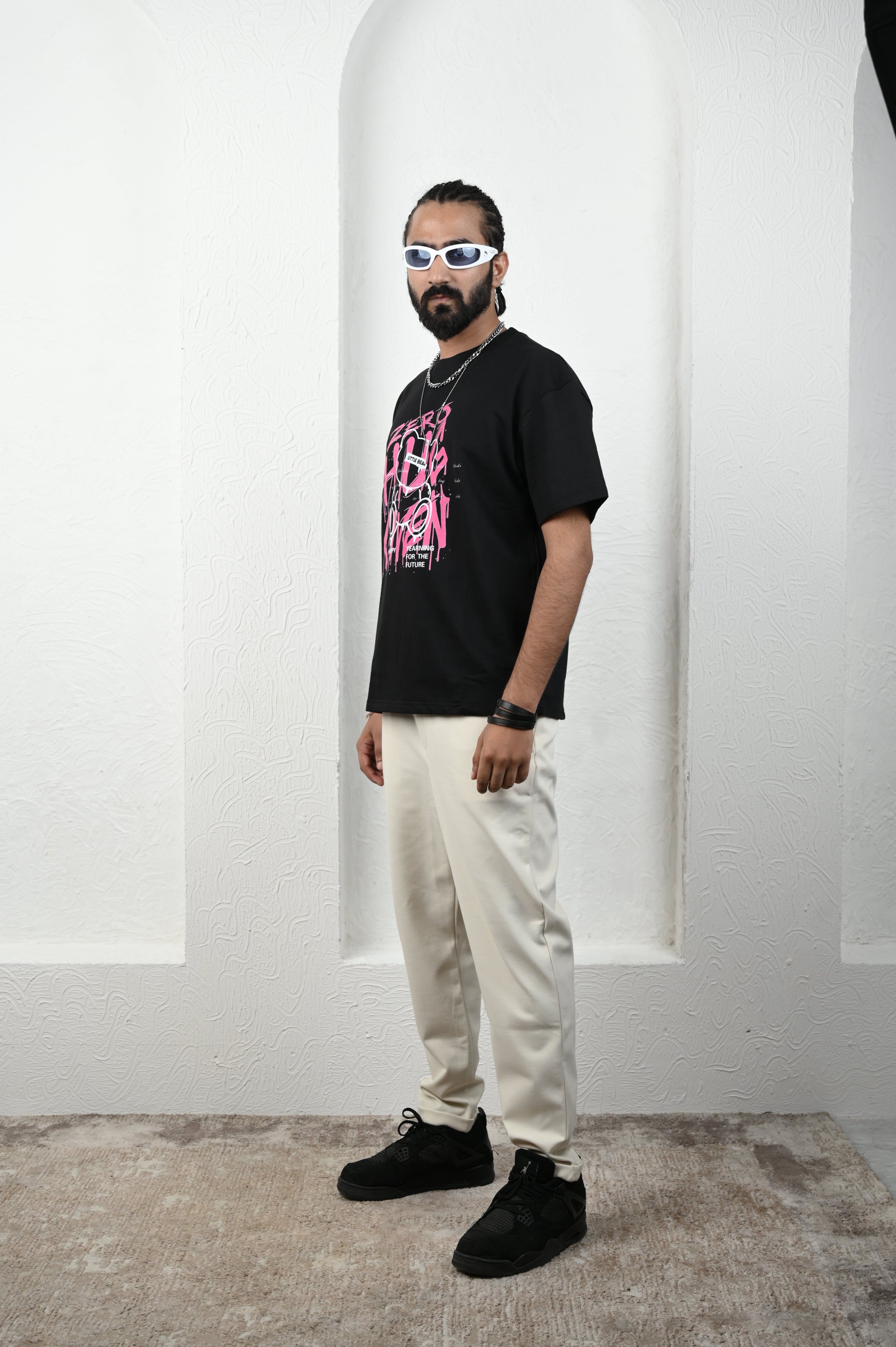 Zero Hug 100% Cotton Oversized Black T-shirt by Unfussy with 100% cotton, Black, Casual Wear, Organic, Oversized Fit, Printed, T-Shirts, Unfussy, Unisex at Kamakhyaa for sustainable fashion