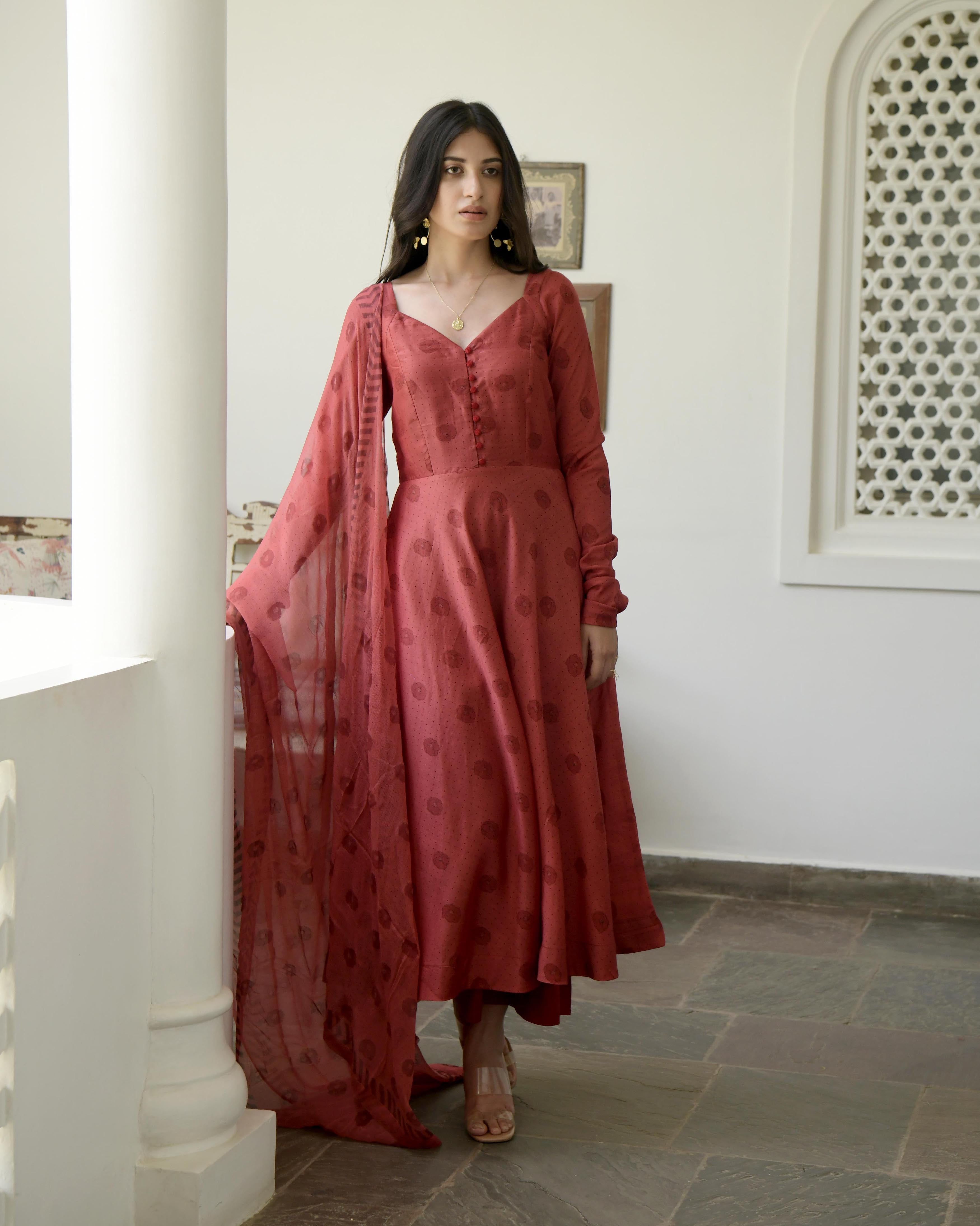 Red Chanderi Silk Kurta Set With Dupatta by Taro with Best Selling, Chiffon, Evening Wear, Gulzar by Taro, Indian Wear, July Sale, July Sale 2023, Kurta Pant Sets, Kurta Set With Dupatta, Natural, Prints, Red, Regular Fit, Womenswear at Kamakhyaa for sustainable fashion