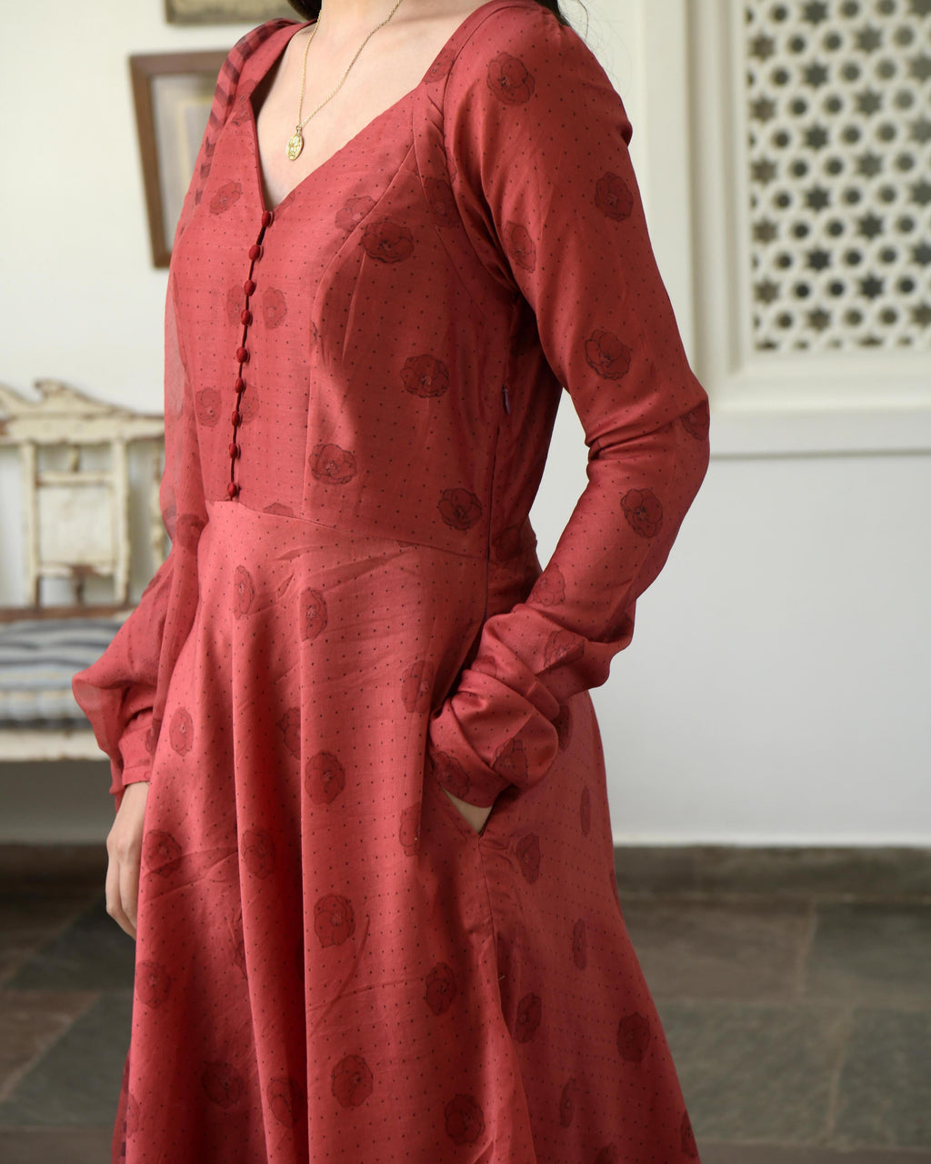 Red Chanderi Silk Kurta Set With Dupatta by Taro with Best Selling, Chiffon, Evening Wear, Gulzar by Taro, Indian Wear, July Sale, July Sale 2023, Kurta Pant Sets, Kurta Set With Dupatta, Natural, Prints, Red, Regular Fit, Womenswear at Kamakhyaa for sustainable fashion