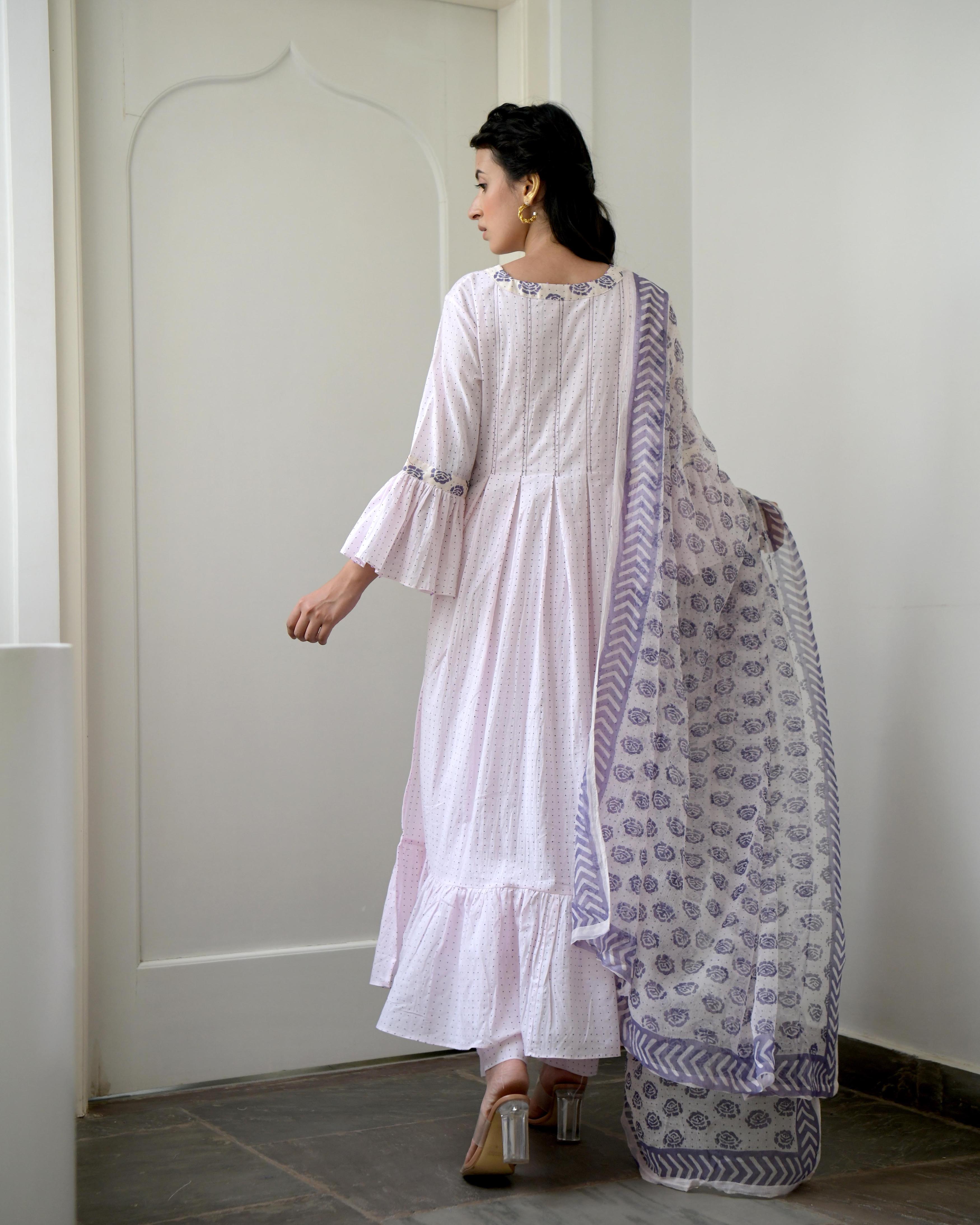 White Hand Block Printed Cotton Kurta Set With Dupatta by Taro with Chiffon, Evening Wear, Gulzar by Taro, Handwoven Cotton, Indian Wear, July Sale, July Sale 2023, Kurta Pant Sets, Kurta Set With Dupatta, Natural, Prints, Regular Fit, White, Womenswear at Kamakhyaa for sustainable fashion