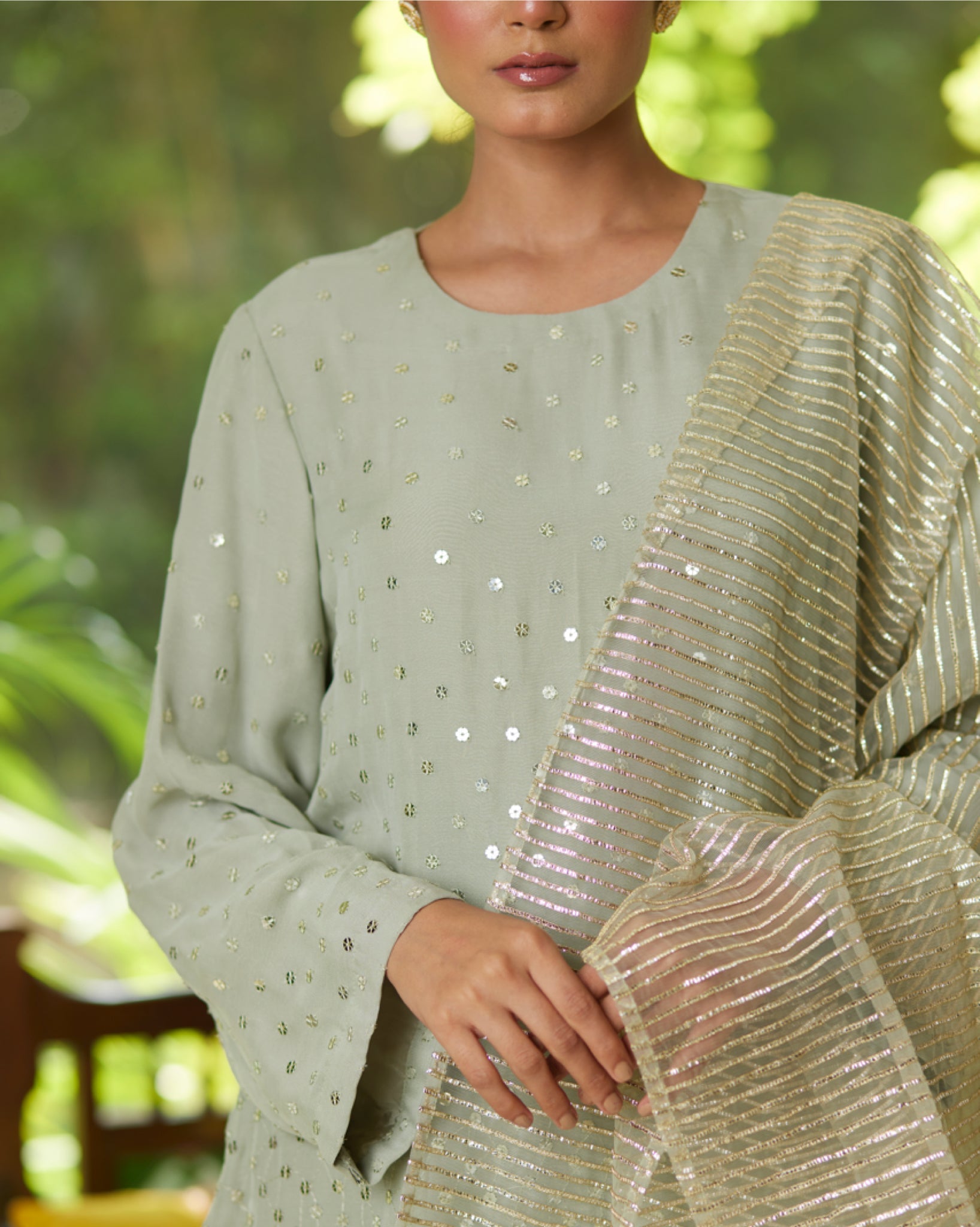 Green Gold Satin Silk Kurta Pant Set by Mayura Kumar with Casual Wear, Festive Wear, Gold, Green, Kurta Pant Sets, Mayura Kumar, Regular Fit, Satin, Silk, Silver, Solids, Timeless Elegance, Womenswear at Kamakhyaa for sustainable fashion