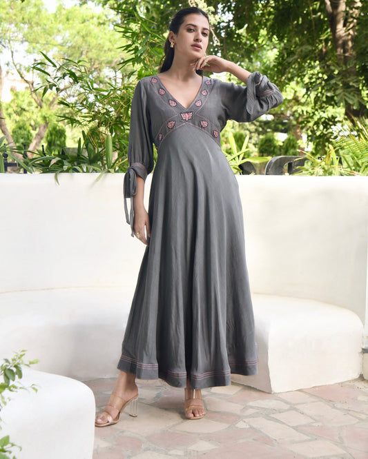 Grey Embroidered Silk Maxi Dress by Taro with Bangalore Silk, Dusk To Dawn by Taro, Embroidered, Evening Wear, Grey, July Sale, July Sale 2023, Maxi Dresses, Natural, Regular Fit, Silk, Womenswear at Kamakhyaa for sustainable fashion