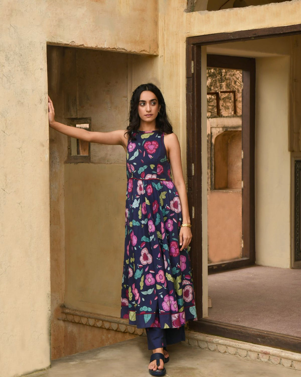 Blue Kurta Set With Chiffon Dupatta by Taro with Blue, Casual Wear, Chiffon, Digital Print, Enchanted Garden by Taro, Evening Wear, Fitted At Waist, Indian Wear, July Sale, July Sale 2023, Kurta Pant Sets, Kurta Set With Dupatta, Mulmul, Natural, Natural with azo free dyes, Womenswear at Kamakhyaa for sustainable fashion