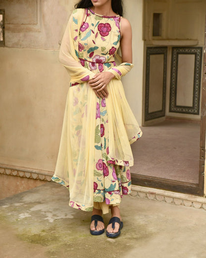 Yellow Kurta Set With Dupatta by Taro with Best Selling, Casual Wear, Chiffon, Digital Print, Enchanted Garden by Taro, Evening Wear, Fitted At Waist, Indian Wear, July Sale, July Sale 2023, Kurta Pant Sets, Kurta Set With Dupatta, Mulmul, Natural, Natural with azo free dyes, Womenswear, Yellow at Kamakhyaa for sustainable fashion