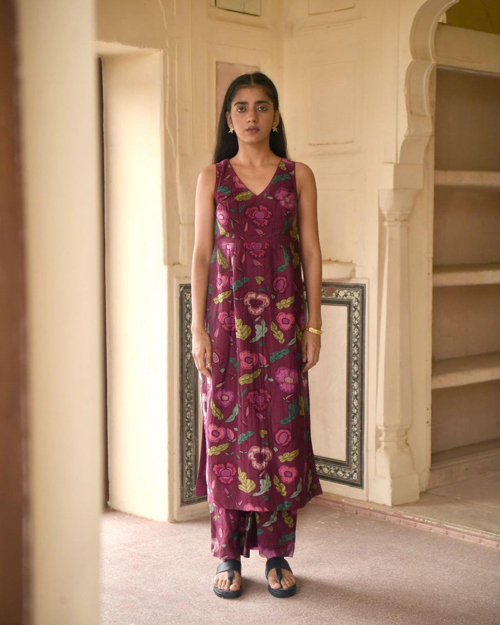 Red Kurta Set With Chiffon Dupatta by Taro with Casual Wear, Chanderi Silk, Chiffon, Digital Print, Enchanted Garden by Taro, Evening Wear, Indian Wear, July Sale, July Sale 2023, Kurta Pant Sets, Kurta Set With Dupatta, Natural, Natural with azo free dyes, Red, Relaxed Fit, Womenswear at Kamakhyaa for sustainable fashion