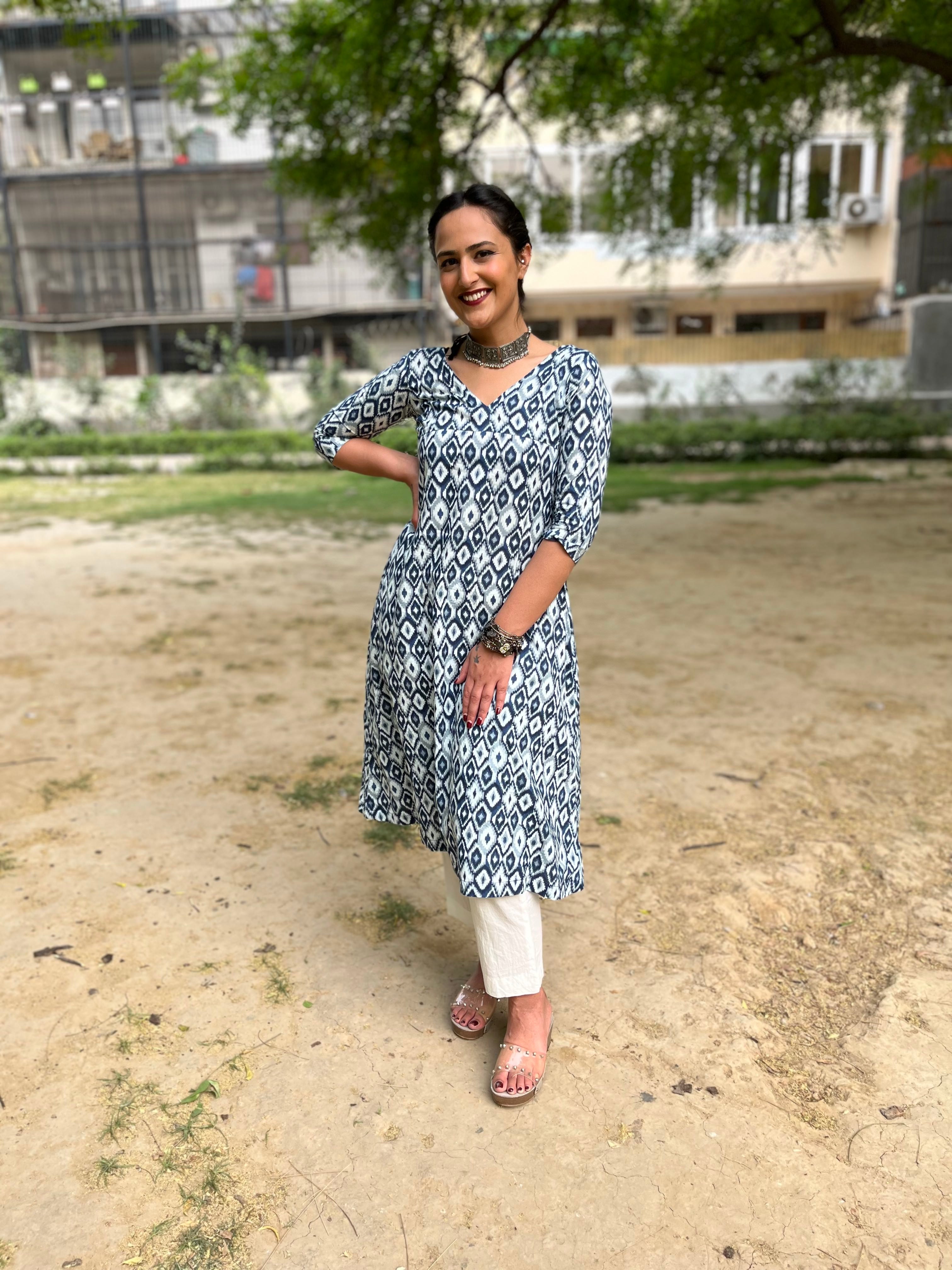 V-Neck Kurta Pant Set by Indian Wear with 100% pure cotton, Blue, Casual Wear, Complete Sets, Indian Wear, KKYSS, Kurta Pant Sets, Natural, Prints, Regular Fit, Summer Sutra, Womenswear at Kamakhyaa for sustainable fashion