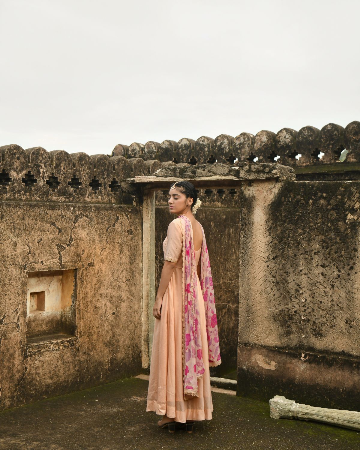 Sunset Blush Kurta Set With Dupatta by Taro with Beads work, Chanderi Silk, Chiffon, Digital Print, Enchanted Garden by Taro, Evening Wear, Festive Wear, Fitted At Waist, Indian Wear, July Sale, July Sale 2023, Kurta Pant Sets, Kurta Set With Dupatta, Natural, Natural with azo free dyes, Peach, Sequin Work, Womenswear at Kamakhyaa for sustainable fashion