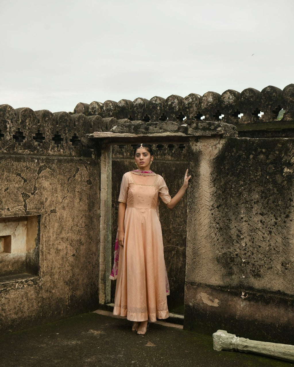 Sunset Blush Kurta Set With Dupatta by Taro with Beads work, Chanderi Silk, Chiffon, Digital Print, Enchanted Garden by Taro, Evening Wear, Festive Wear, Fitted At Waist, Indian Wear, July Sale, July Sale 2023, Kurta Pant Sets, Kurta Set With Dupatta, Natural, Natural with azo free dyes, Peach, Sequin Work, Womenswear at Kamakhyaa for sustainable fashion