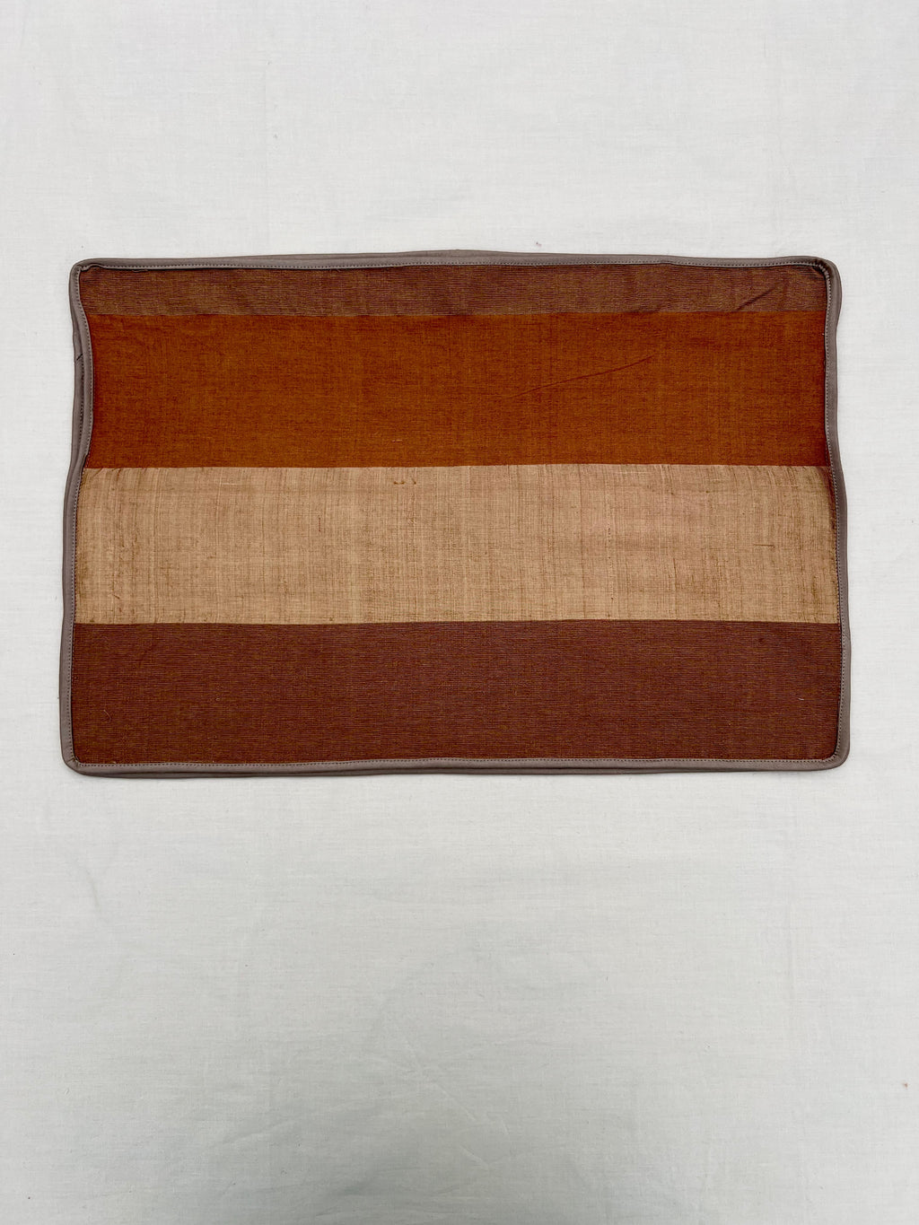 Elegance Blend by Aetherea with Table Mats at Kamakhyaa for sustainable fashion