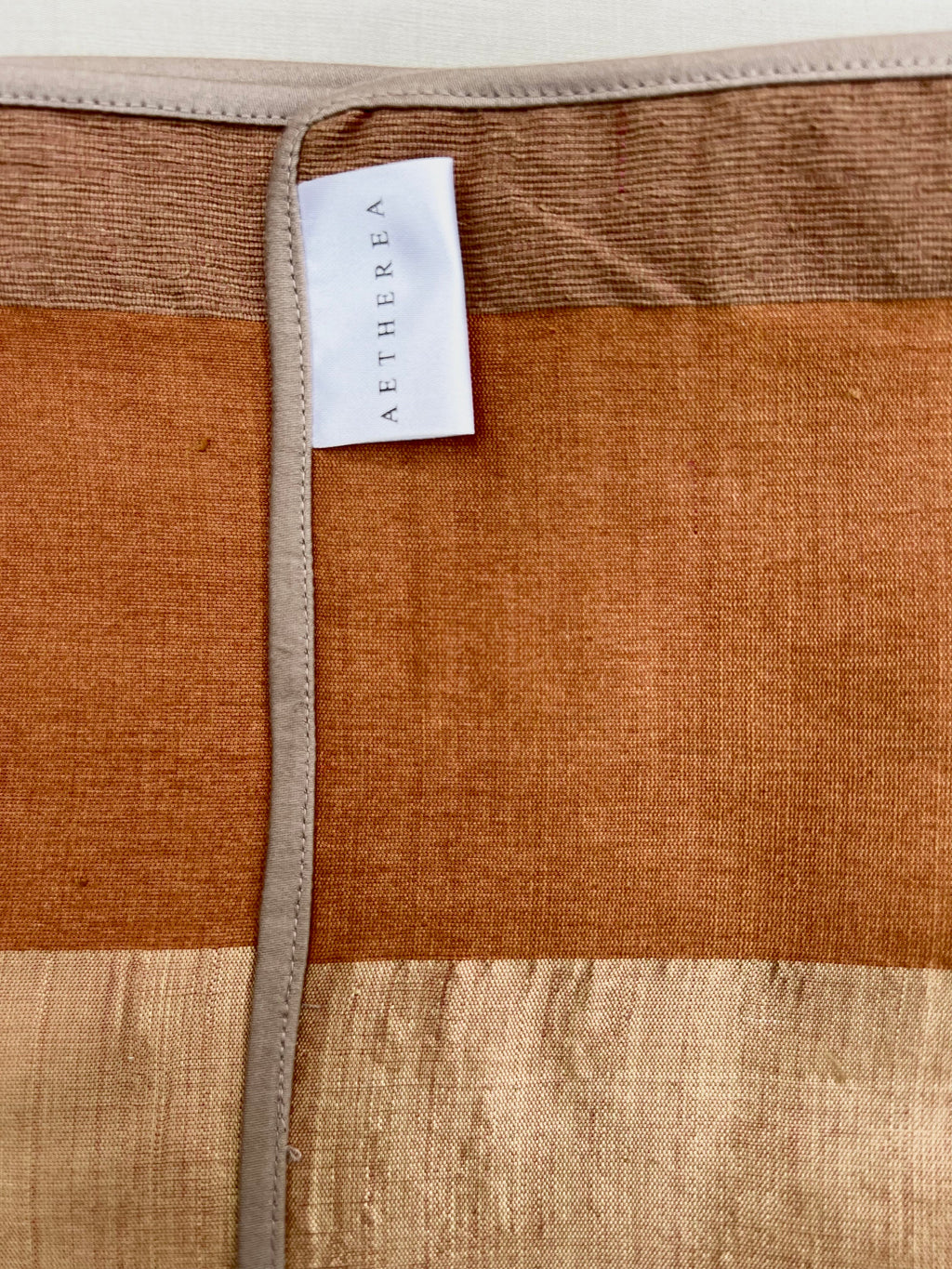 Elegance Blend by Aetherea with Table Mats at Kamakhyaa for sustainable fashion