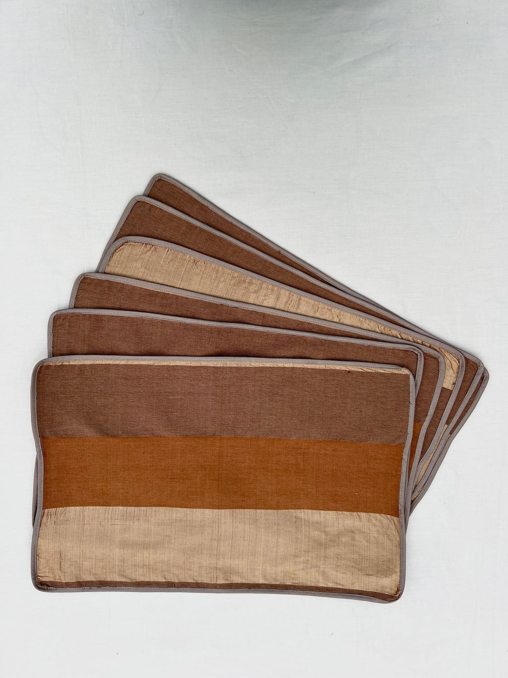 Elegance Blend by Aetherea with Table Mats at Kamakhyaa for sustainable fashion