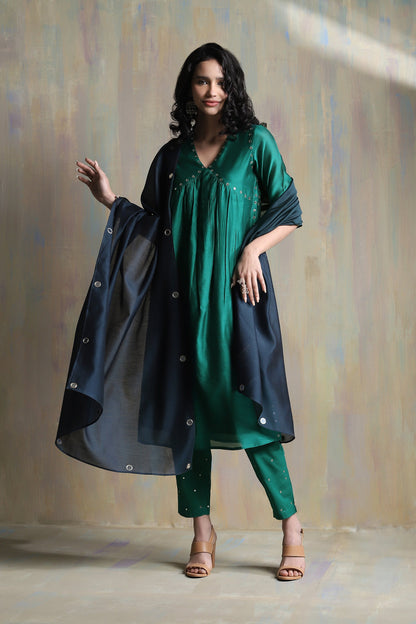 Emerald Green High Slit Kurta Set - Set of 3 by Charkhee with Chanderi, Cotton, Festive Wear, Green, Indian Wear, Kurta Pant Sets, Kurta Set With Dupatta, Natural, Regular Fit, Solids, Tyohaar II by Charkhee, Womenswear at Kamakhyaa for sustainable fashion