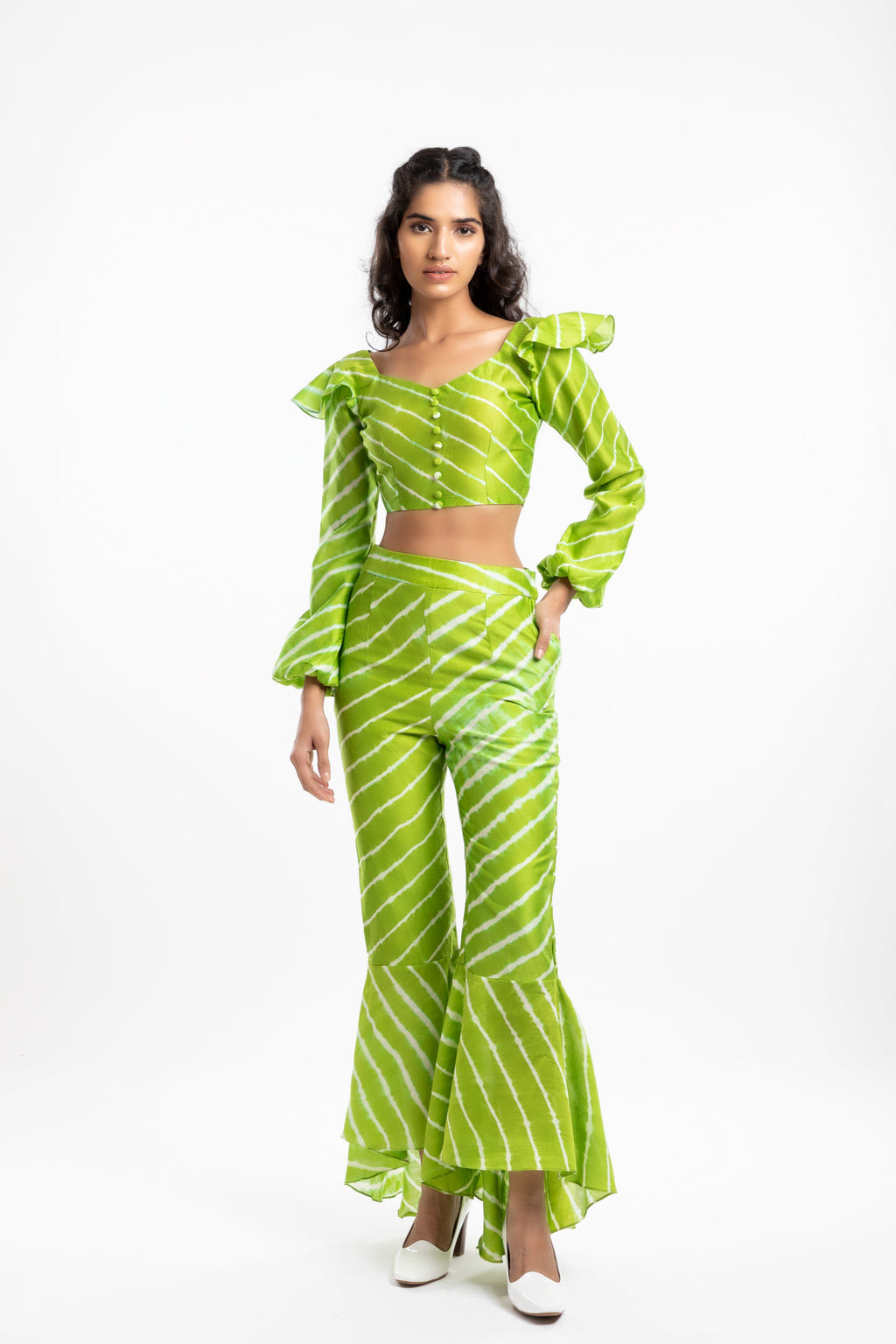 Green Box Pleated Trousers by House Of Ara with Casual Wear, Chanderi, Cotton, Green, Leheriya, Leheriya Collection, Mulmul, Natural, Regular Fit, Silk, Stripes, Trousers, Womenswear at Kamakhyaa for sustainable fashion