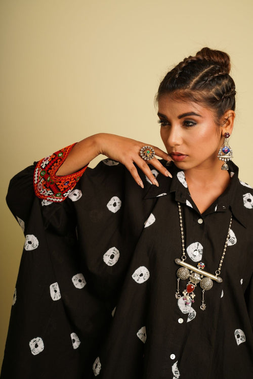 Black Embroidered Cotton Kaftan by Keva with 100% cotton, Black, For Mother, Fusion Wear, Kaftan Dresses, Kaftan Tops, Less than $50, Natural, New, Ombre & Dyes, Relaxed Fit, Saba, Shirts, Womenswear at Kamakhyaa for sustainable fashion