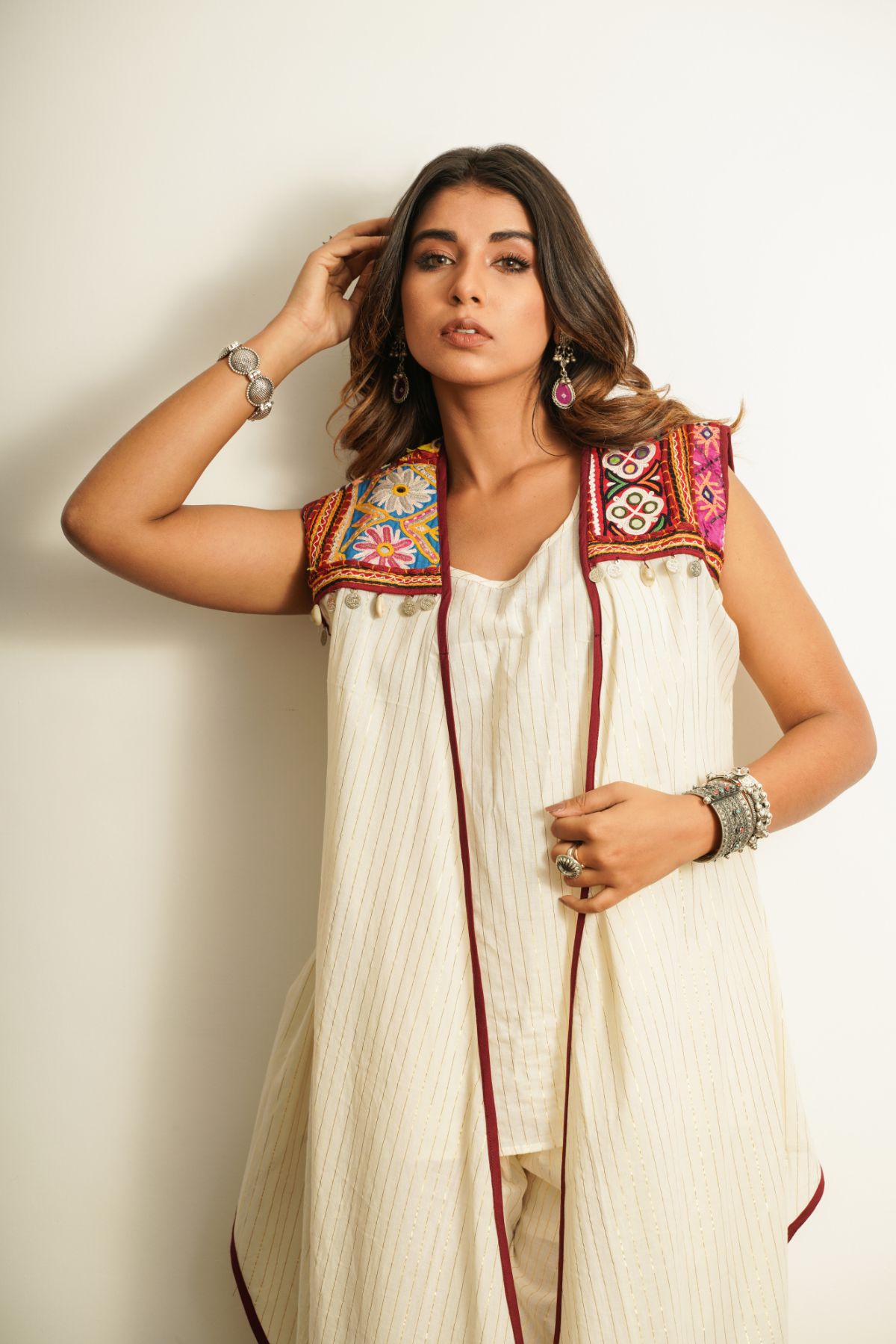 White Embroidered Cotton Shrug by Keva with 100% cotton, Best Selling, Cape, Fusion Wear, Less than $50, Natural, New, Off-white, Overlays, Relaxed Fit, Saba, Shrugs, Solids, White, Womenswear at Kamakhyaa for sustainable fashion
