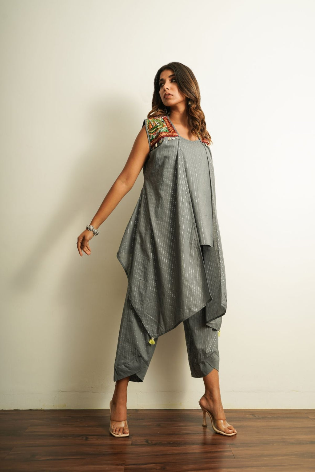 Grey Embroidered Cotton 3 pc Set by Keva with 100% cotton, Best Selling, Cape, Co-ord Sets, For Anniversary, Fusion Wear, Grey, Natural, New, party, Party Wear Co-ords, Relaxed Fit, Saba, Solids, Womenswear at Kamakhyaa for sustainable fashion