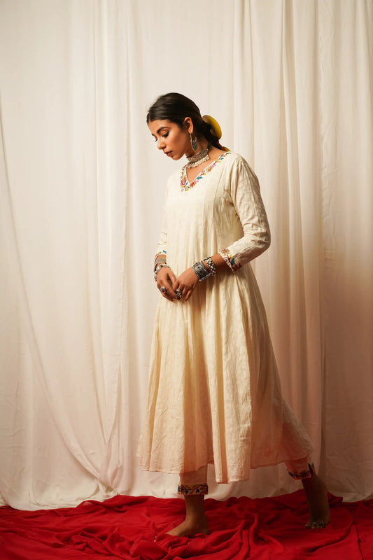 Anarkali Kurta And Pants-Set Of Two by Keva with Best Selling, Cotton Lurex, Embroidered, For Mother, Indian Wear, Kurta Pant Sets, Natural, Relaxed Fit, Resort Wear, Tatriz, White, Womenswear at Kamakhyaa for sustainable fashion
