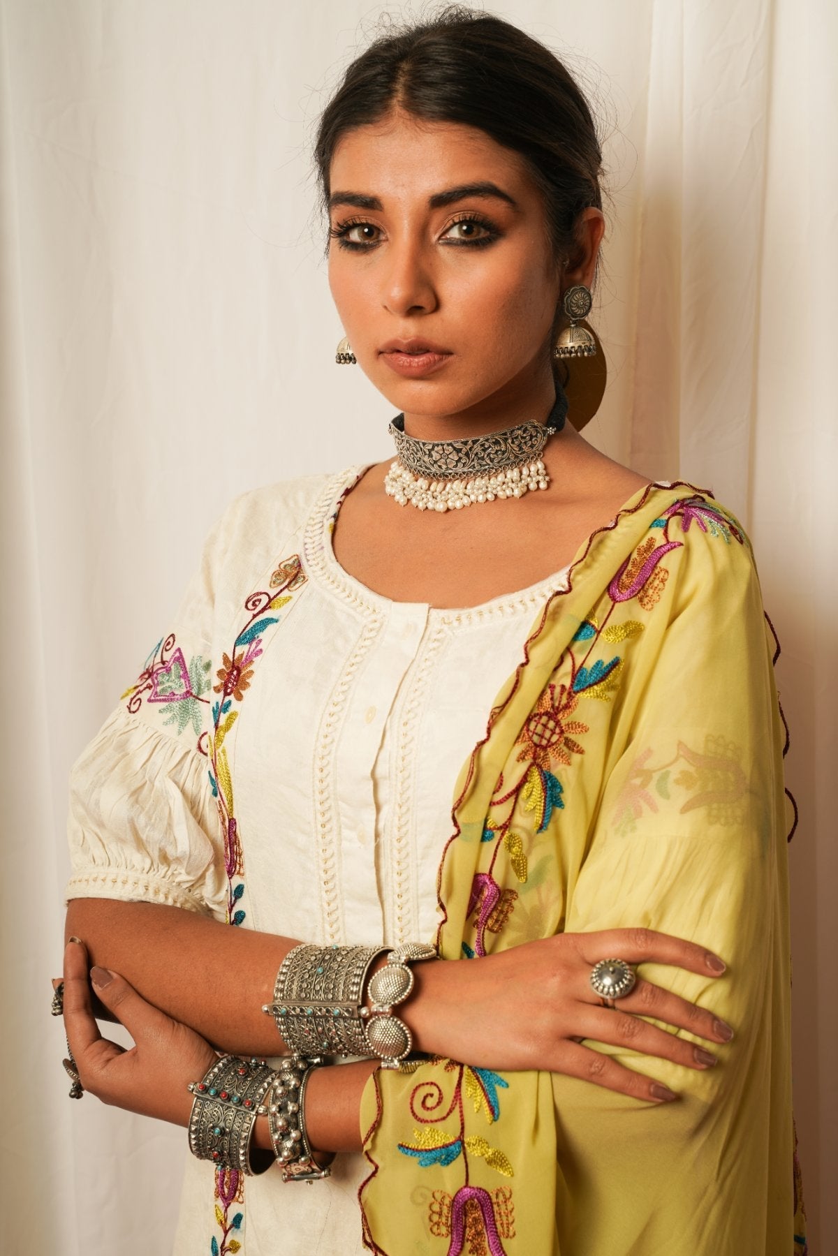Georgette Duppata With Embroidered Border Cotton, Cotton Lurex, Dupattas, Embroidered, Georgette, Green, Natural, Prints, Relaxed Fit, Resort Wear, Tatriz Kamakhyaa