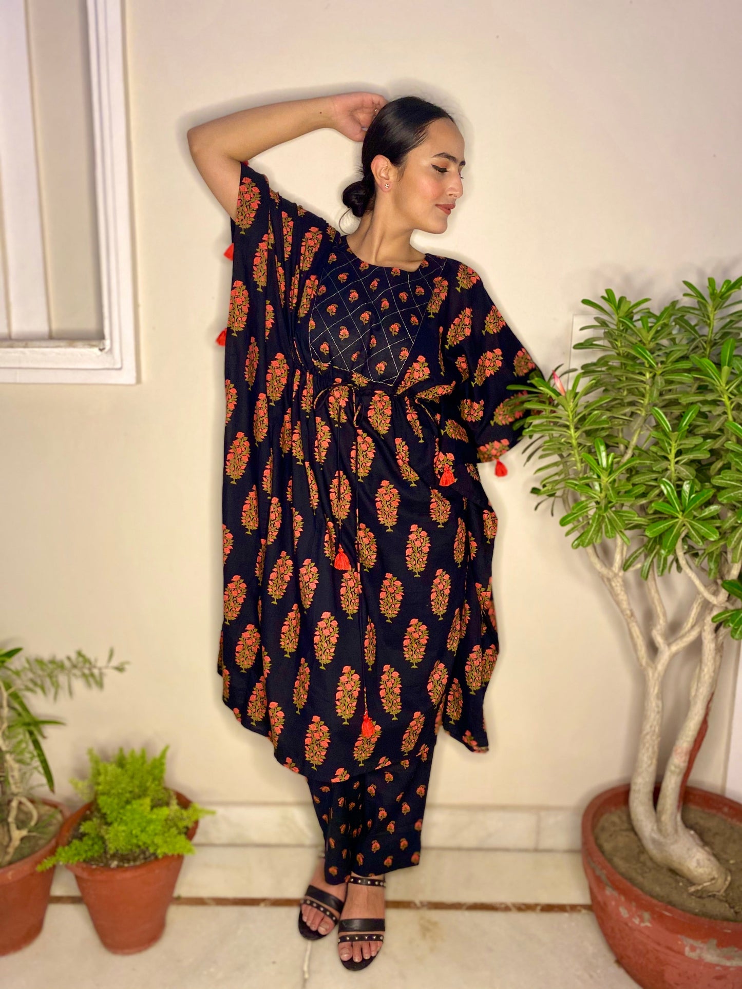 Black Printed Kaftan Set by Indian Wear with Black, Co-ord Sets, Cotton, Ethnic Wear, Floral, kaftan Sets, Natural, Prints, Relaxed Fit, Womenswear at Kamakhyaa for sustainable fashion